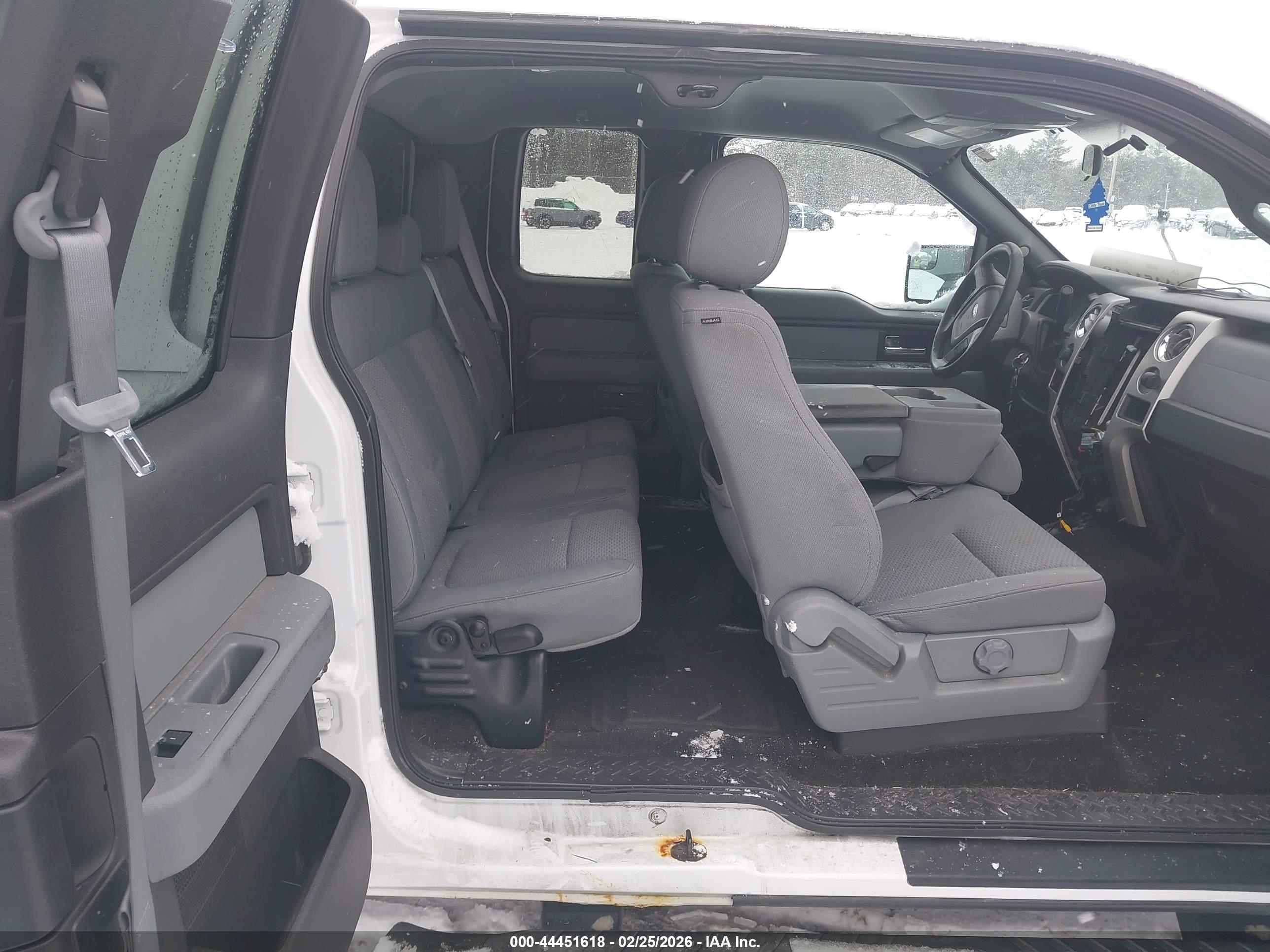 FORD F-150 image 8