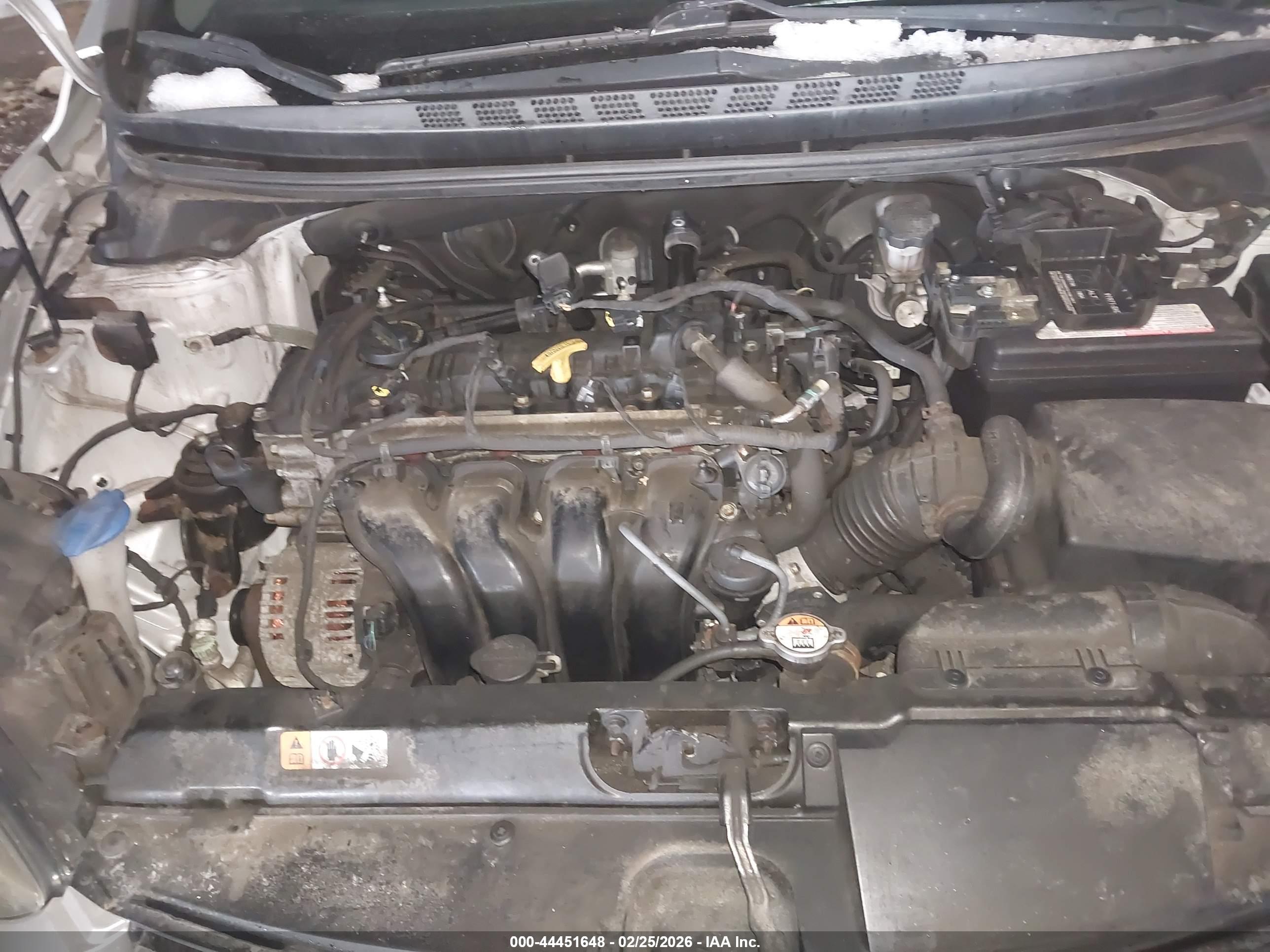 HYUNDAI ELANTRA image 10