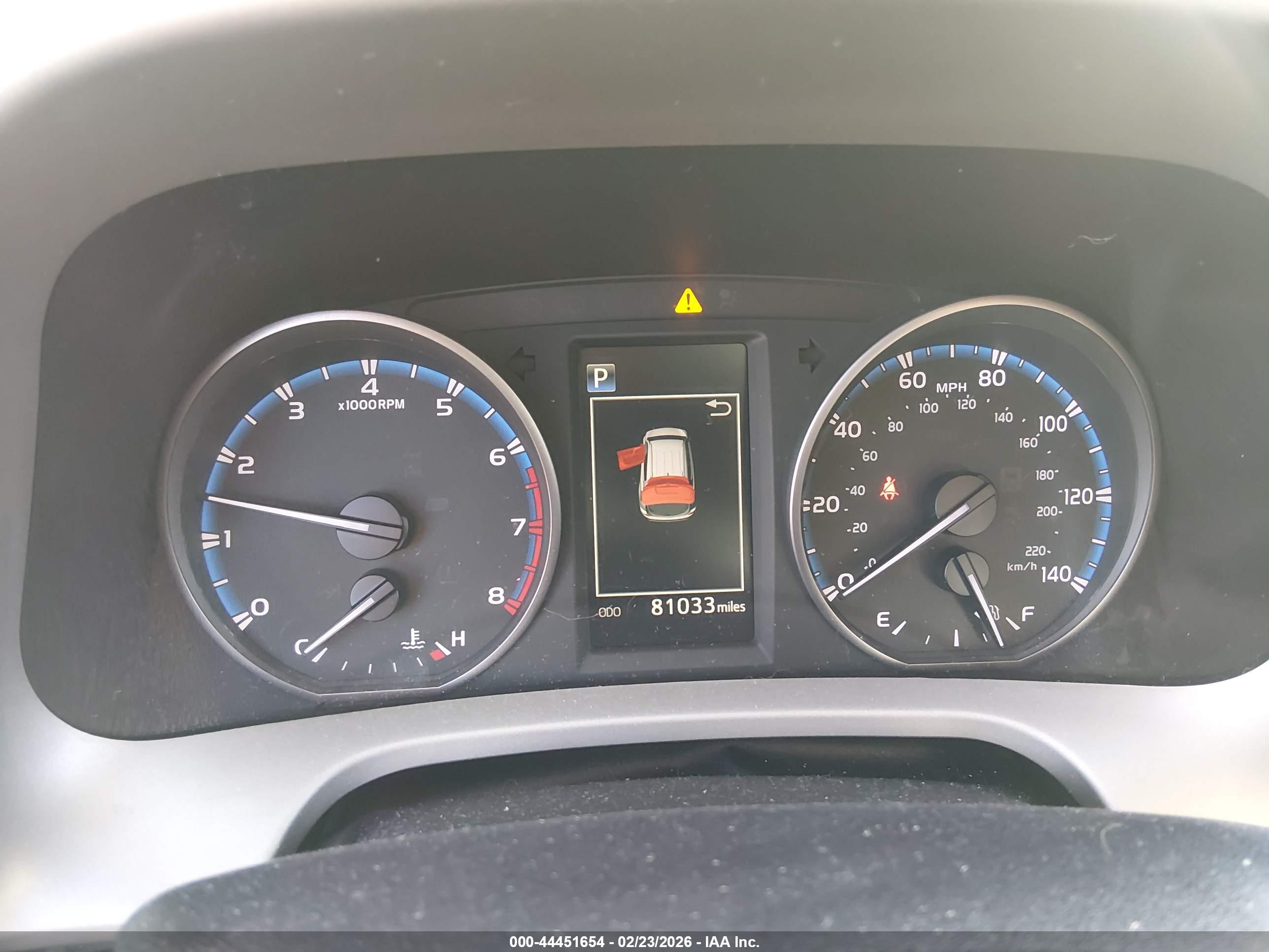 TOYOTA RAV4 image 7