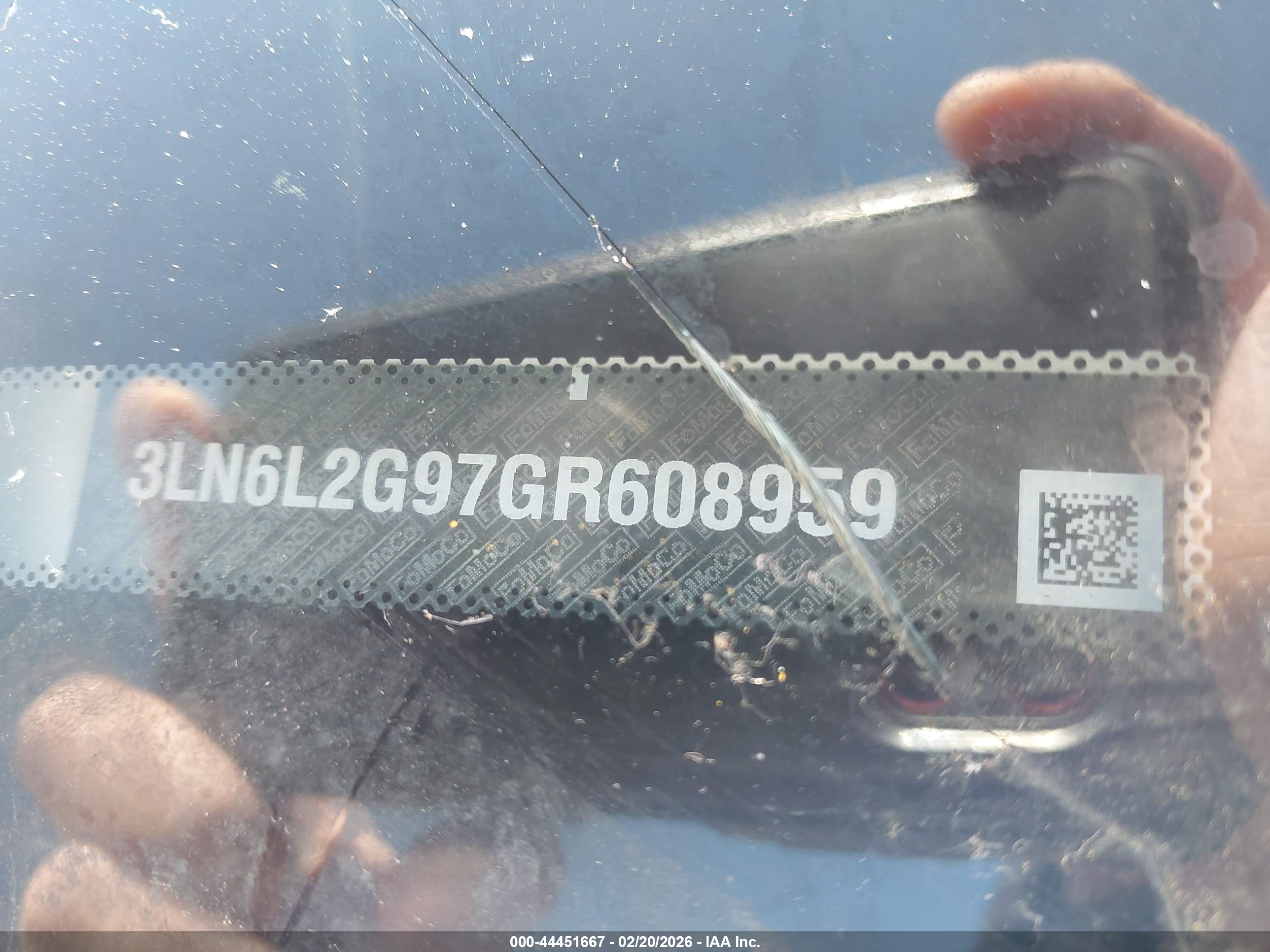 LINCOLN MKZ image 9