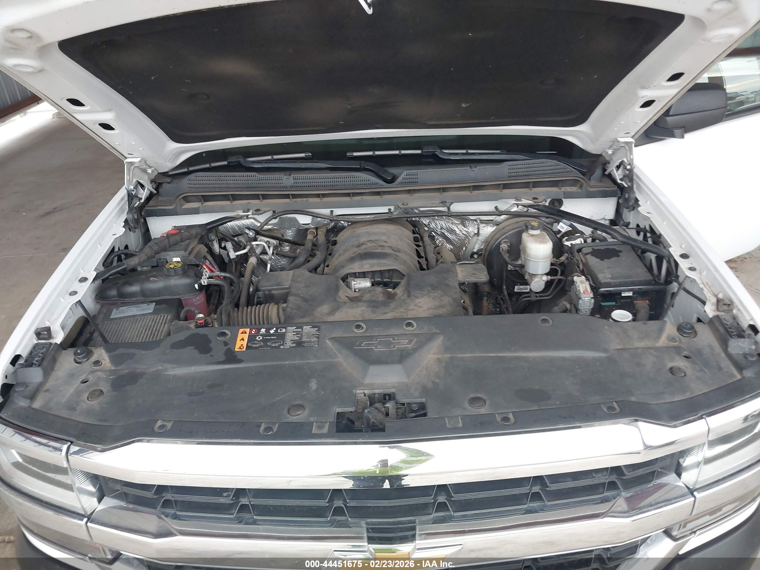 CHEVROLET SILVERADO image 10