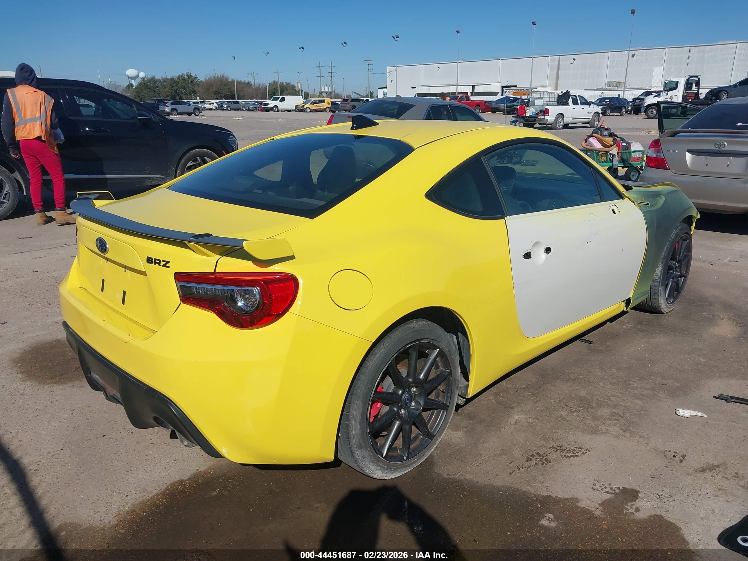 SUBARU BRZ image 4