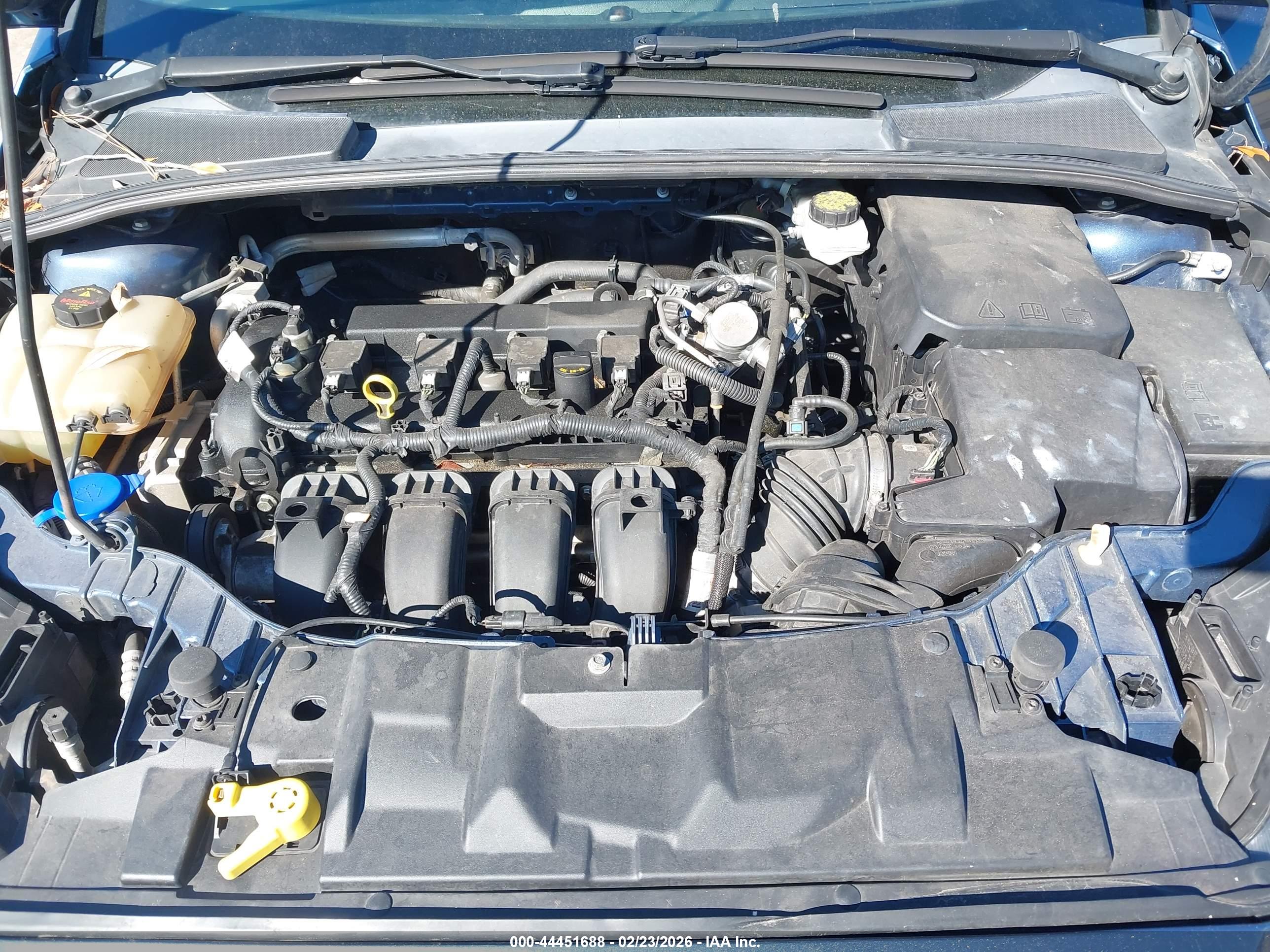 FORD FOCUS image 10