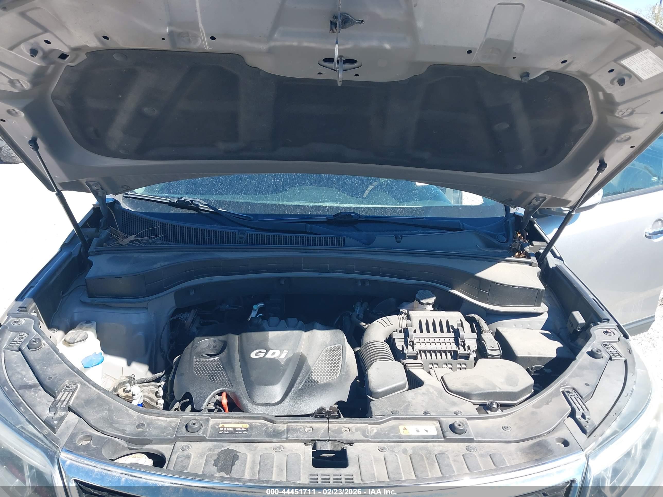 KIA SORENTO image 10