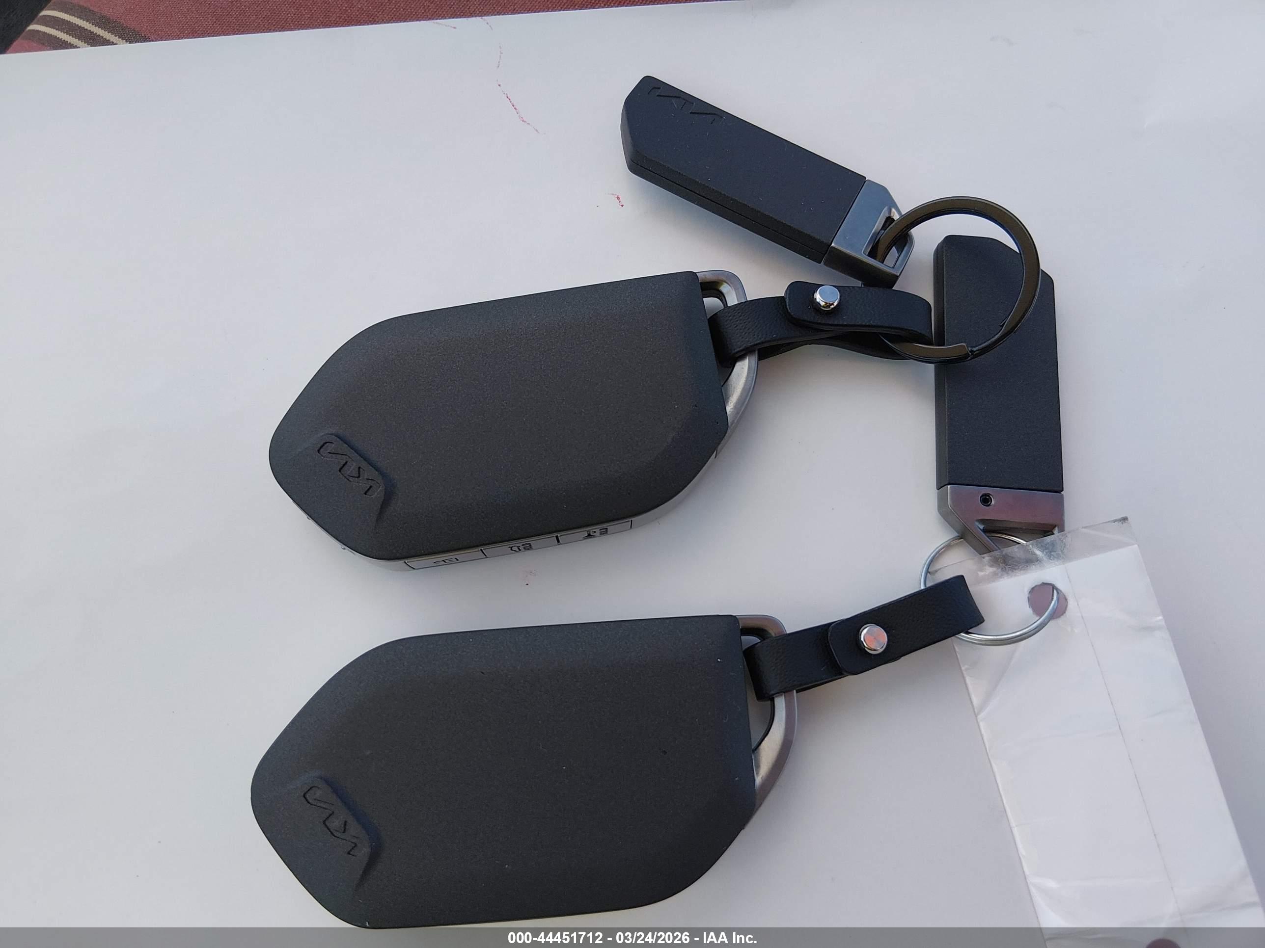 KIA K4 image 11