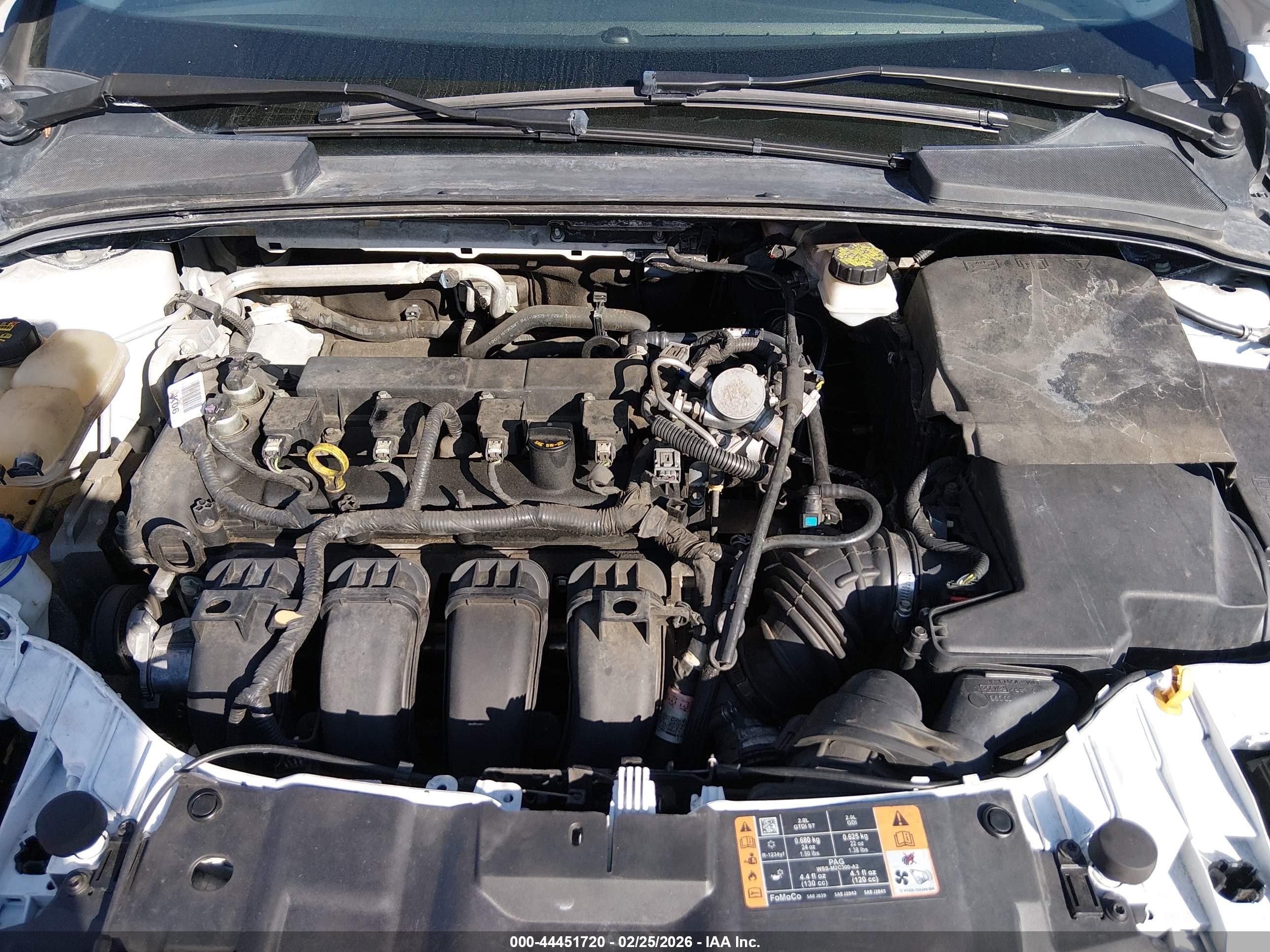 FORD FOCUS image 10