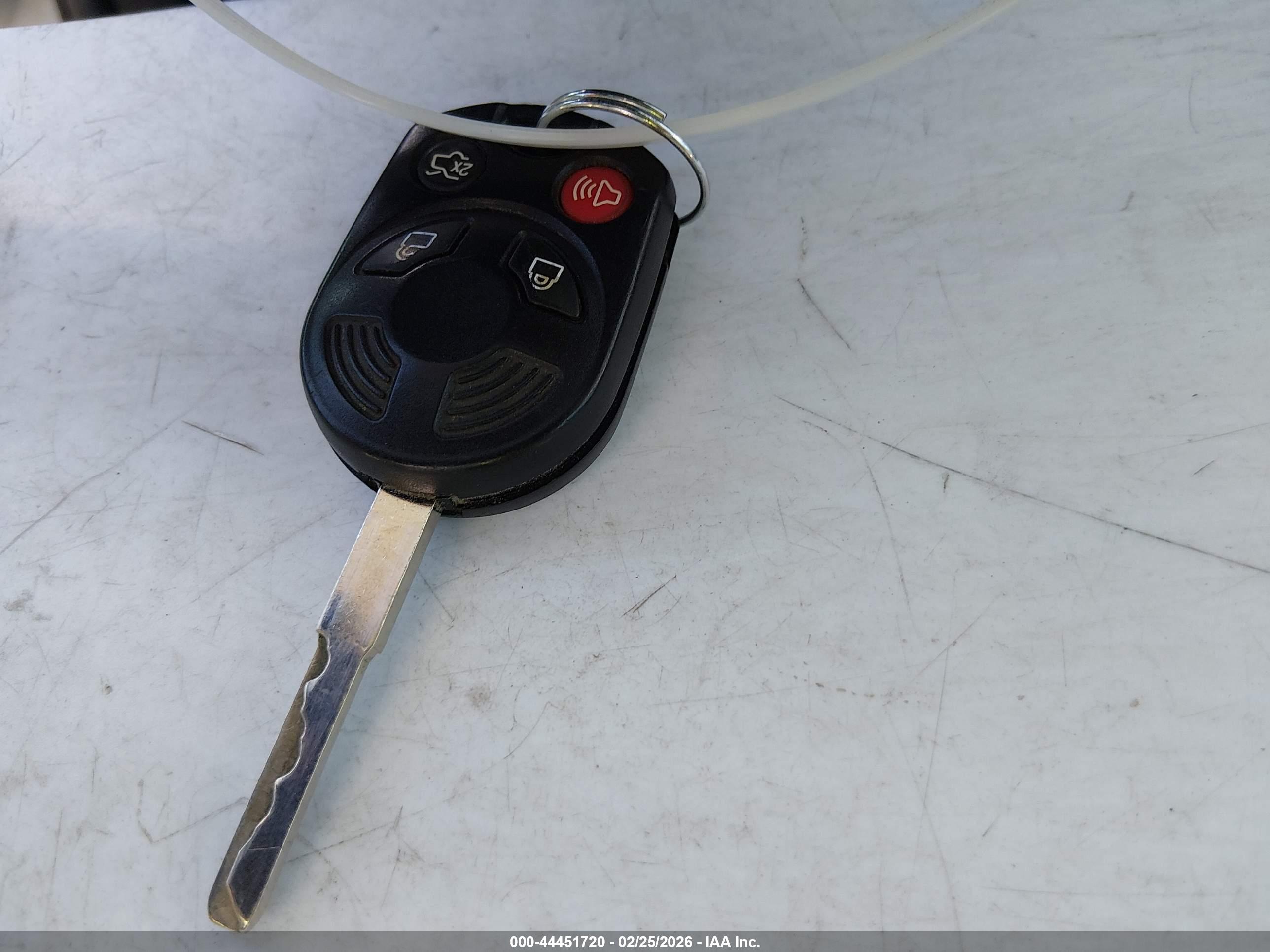 FORD FOCUS image 11