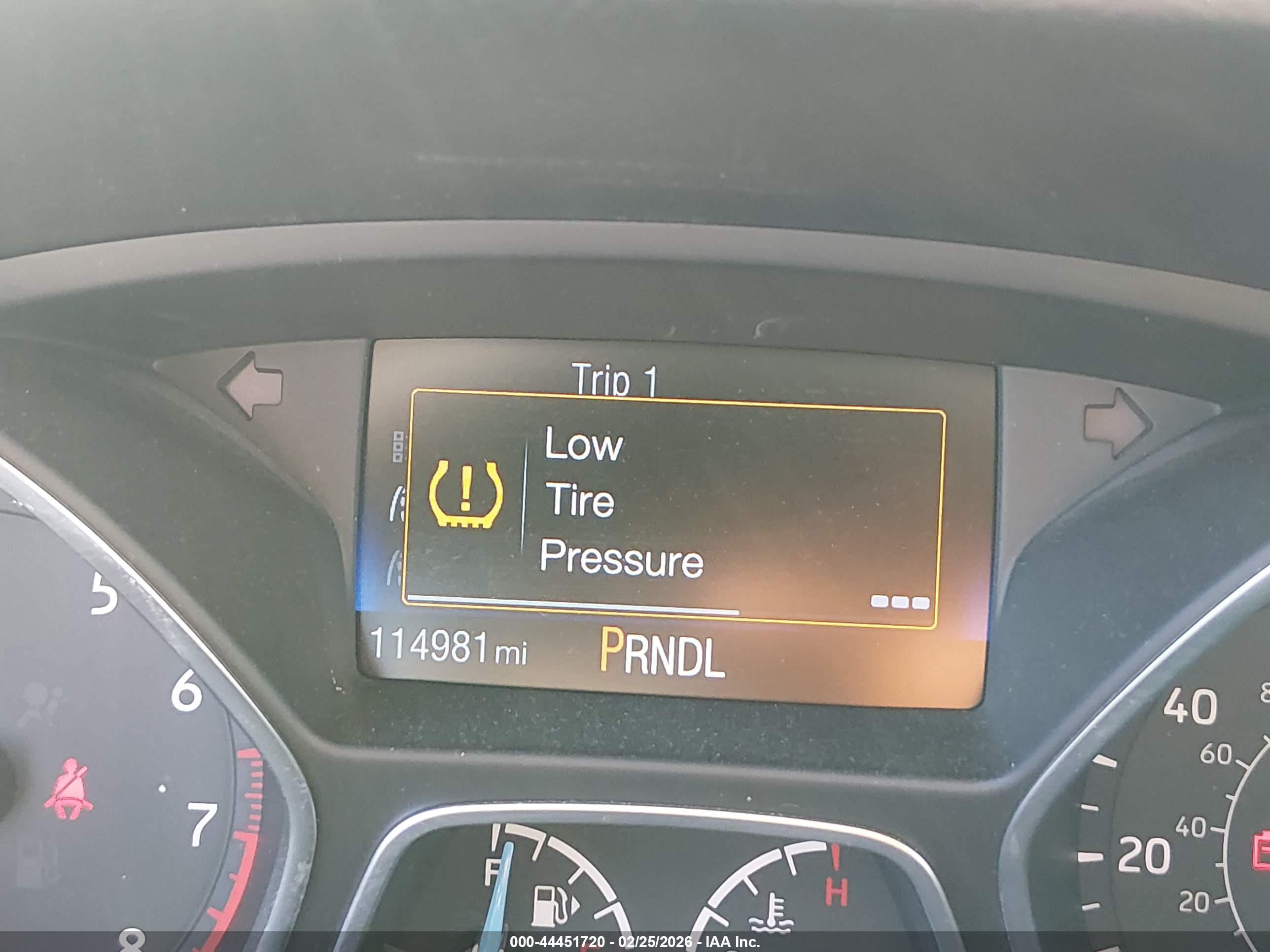 FORD FOCUS image 7