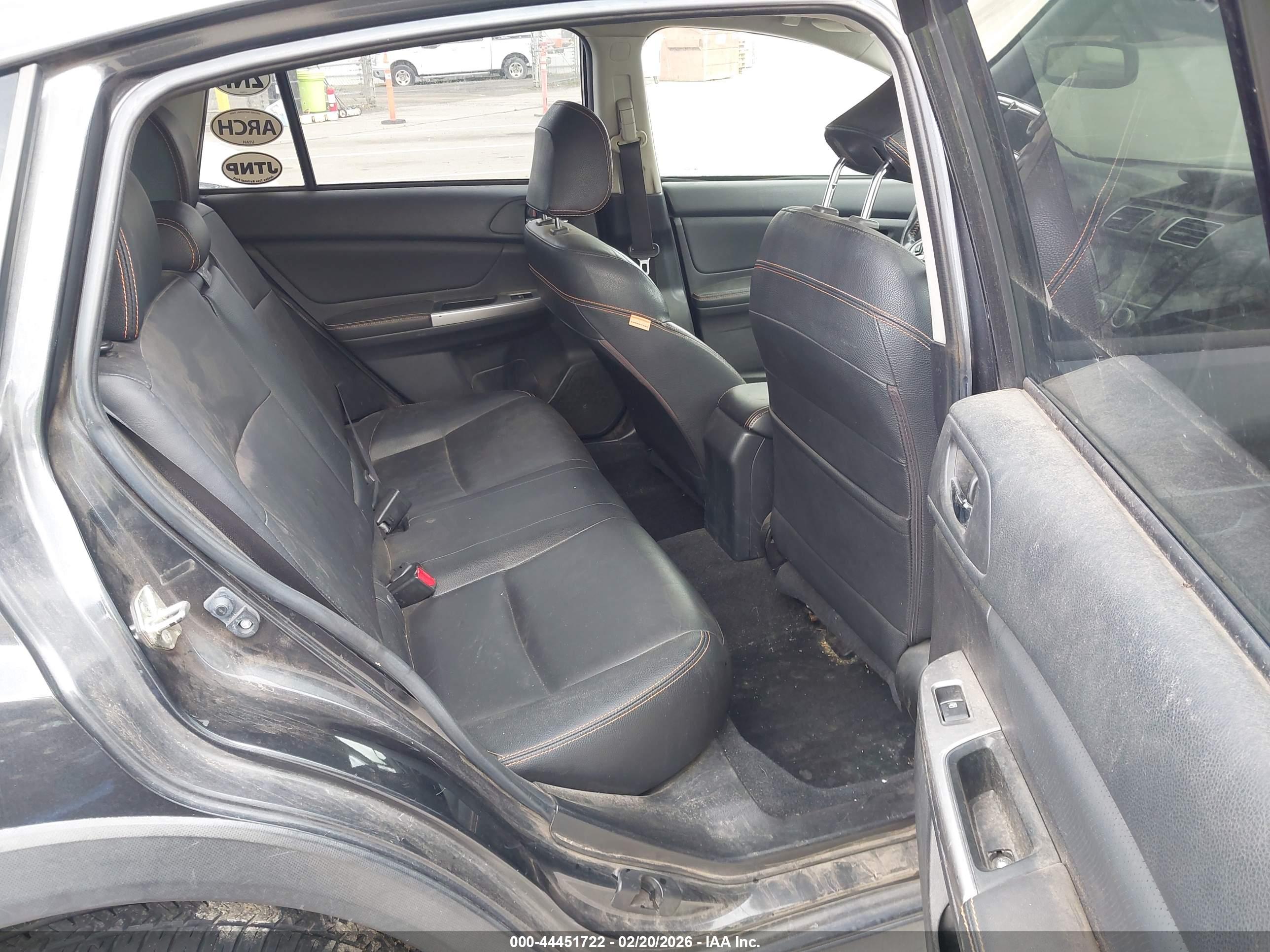 SUBARU CROSSTREK image 8