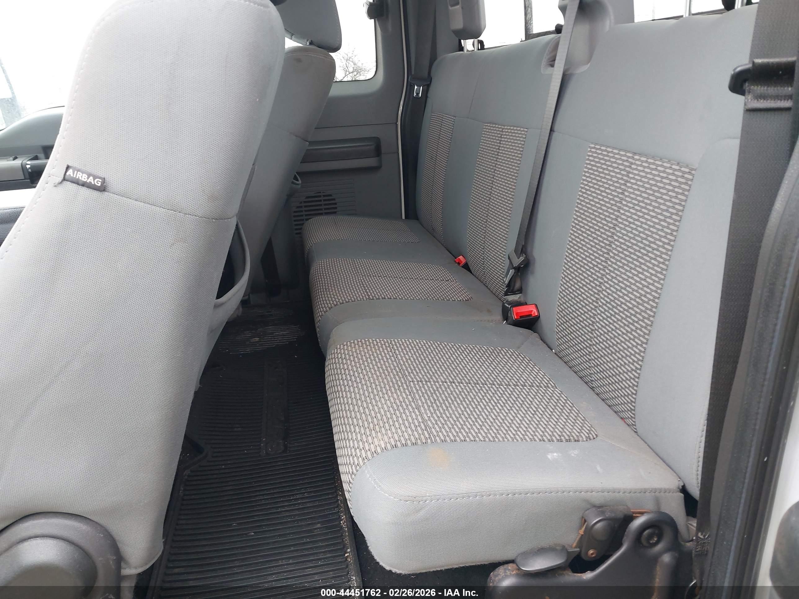 FORD F-350 image 8