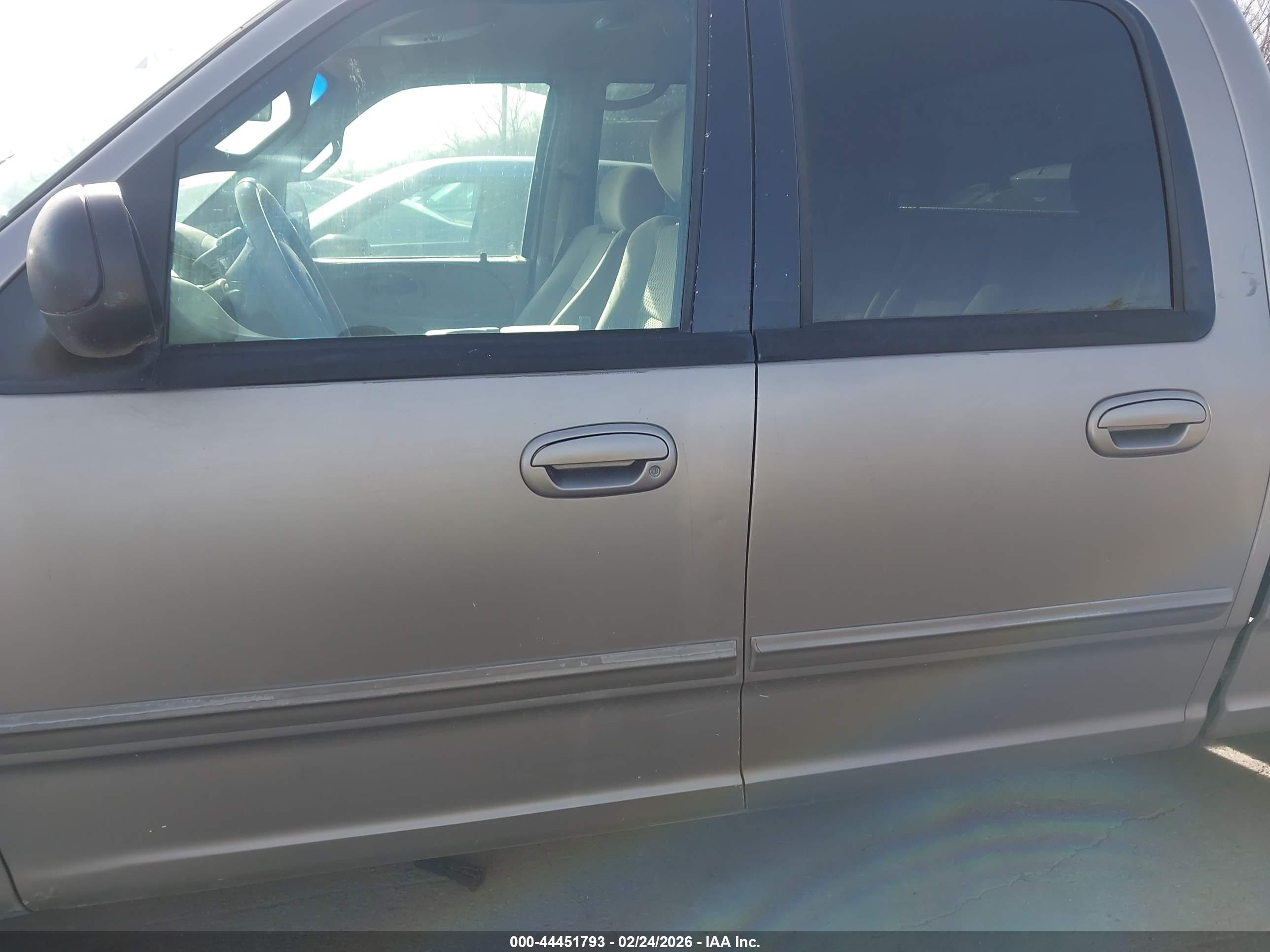 FORD F-150 image 6