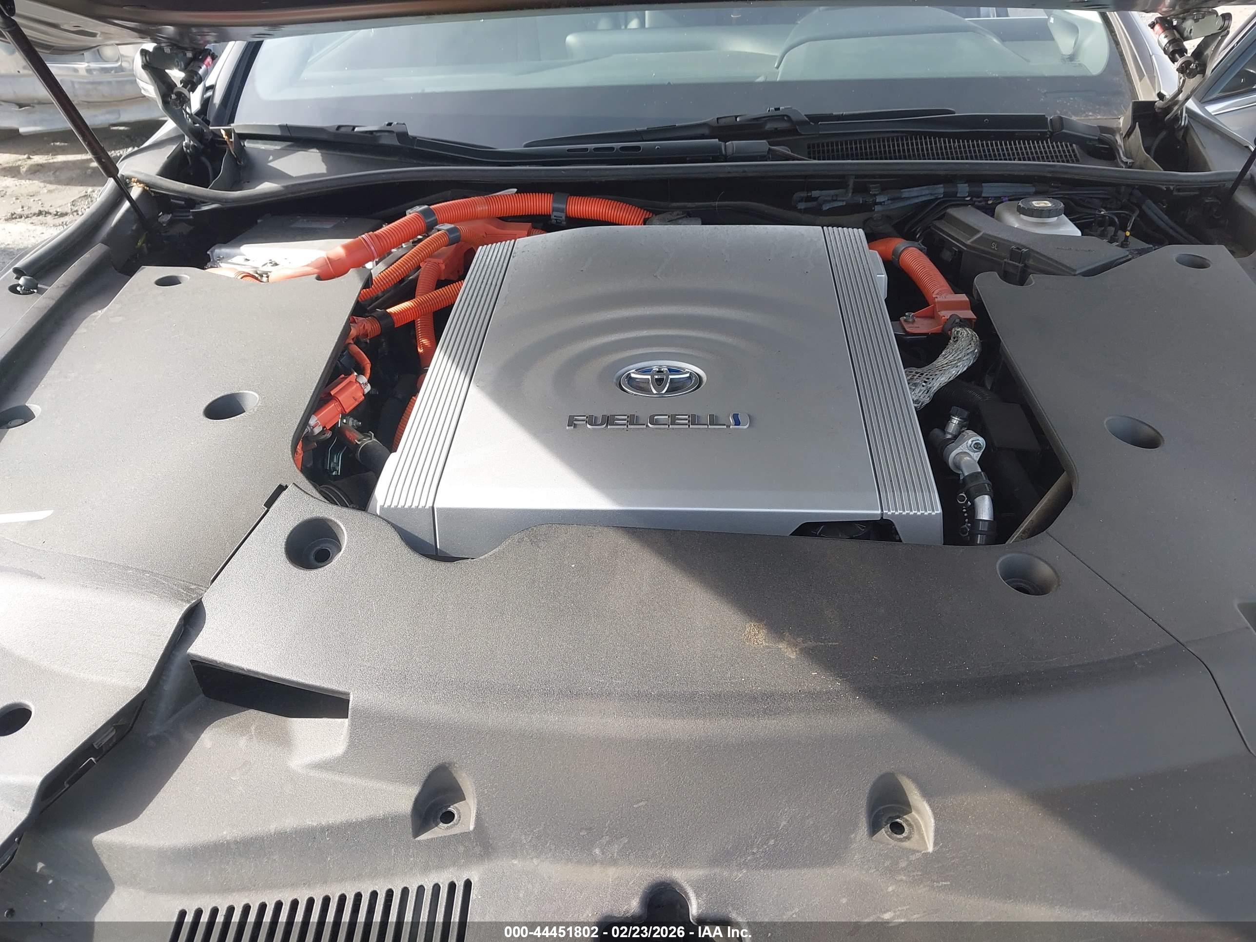 TOYOTA MIRAI image 10