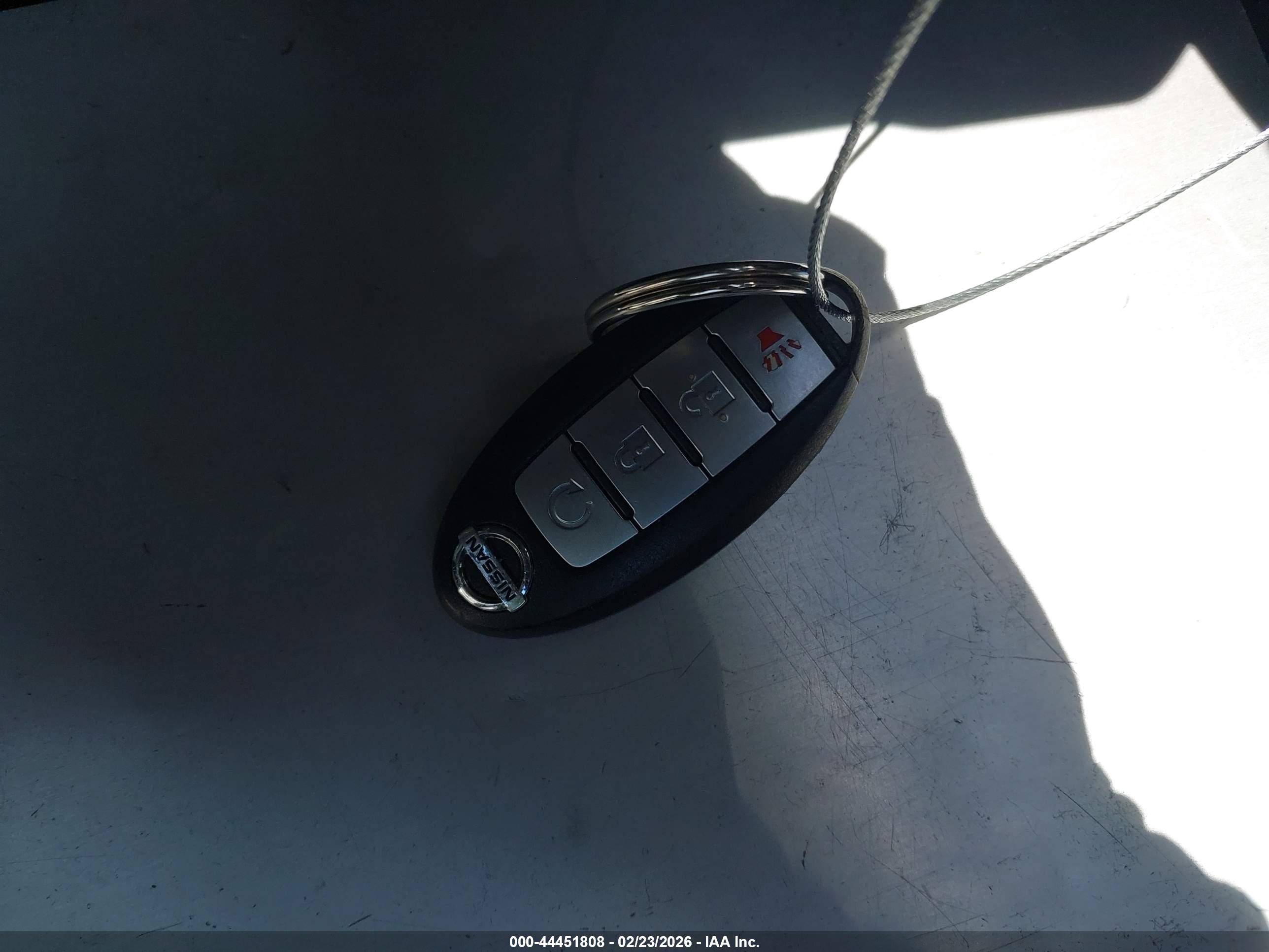 NISSAN MURANO image 11