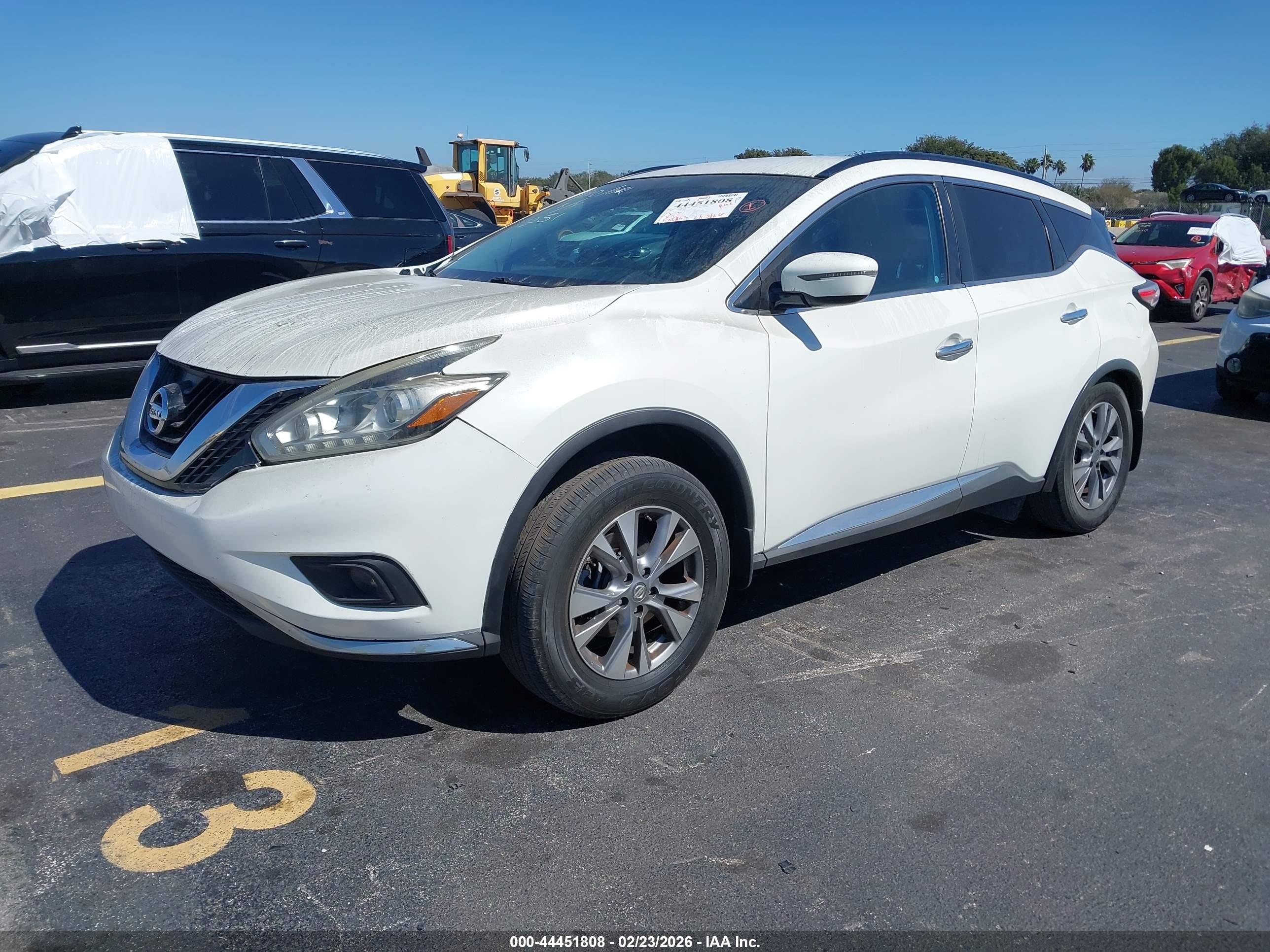 NISSAN MURANO image 2