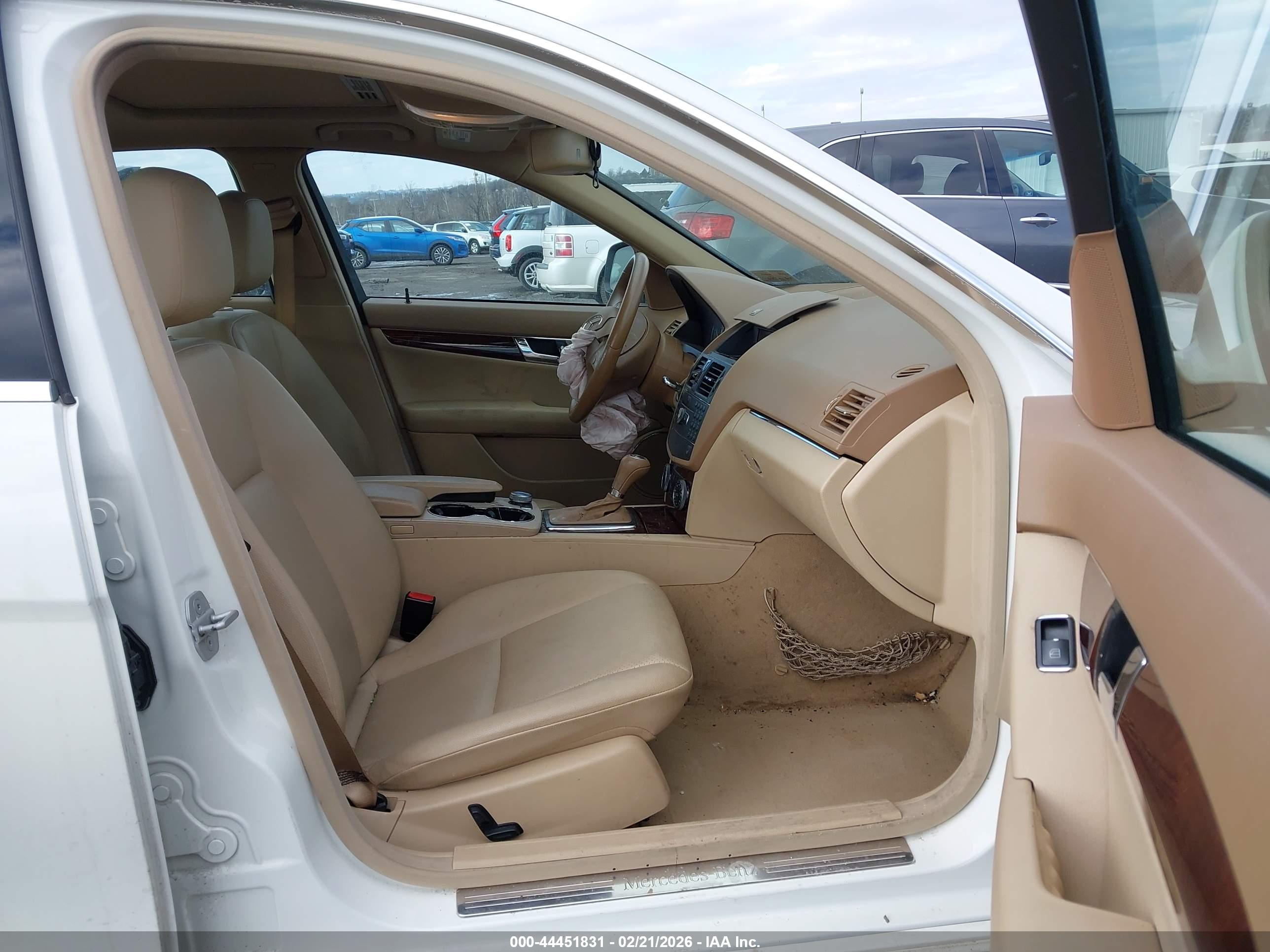 MERCEDES-BENZ C image 5