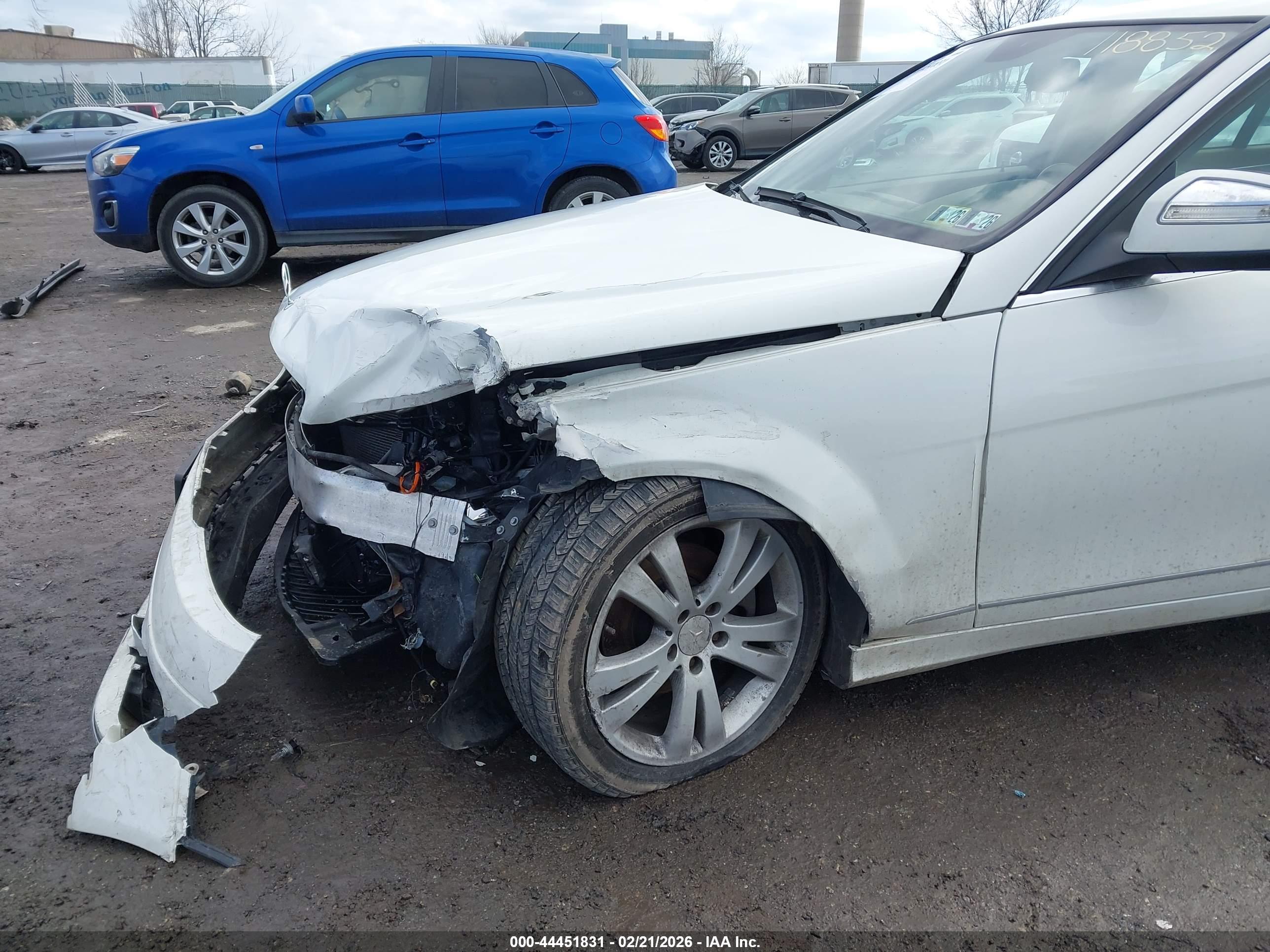 MERCEDES-BENZ C image 6