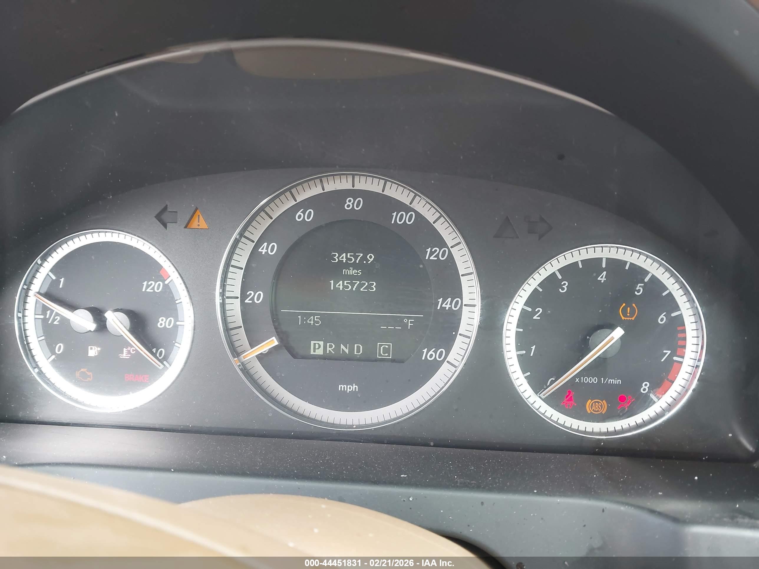 MERCEDES-BENZ C image 7