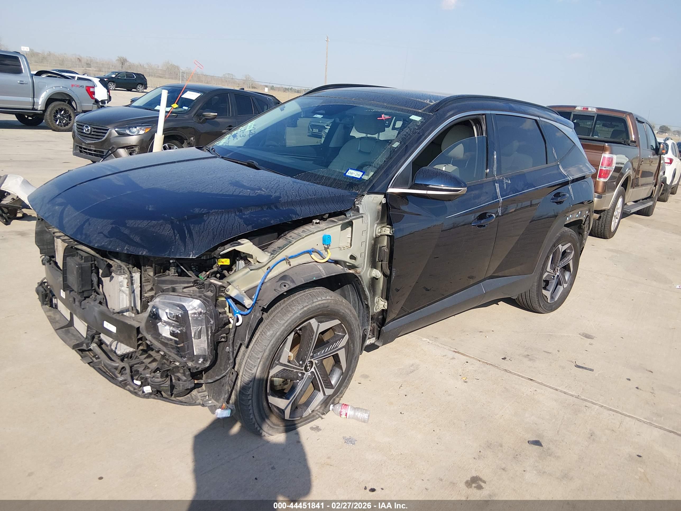 HYUNDAI TUCSON image 2
