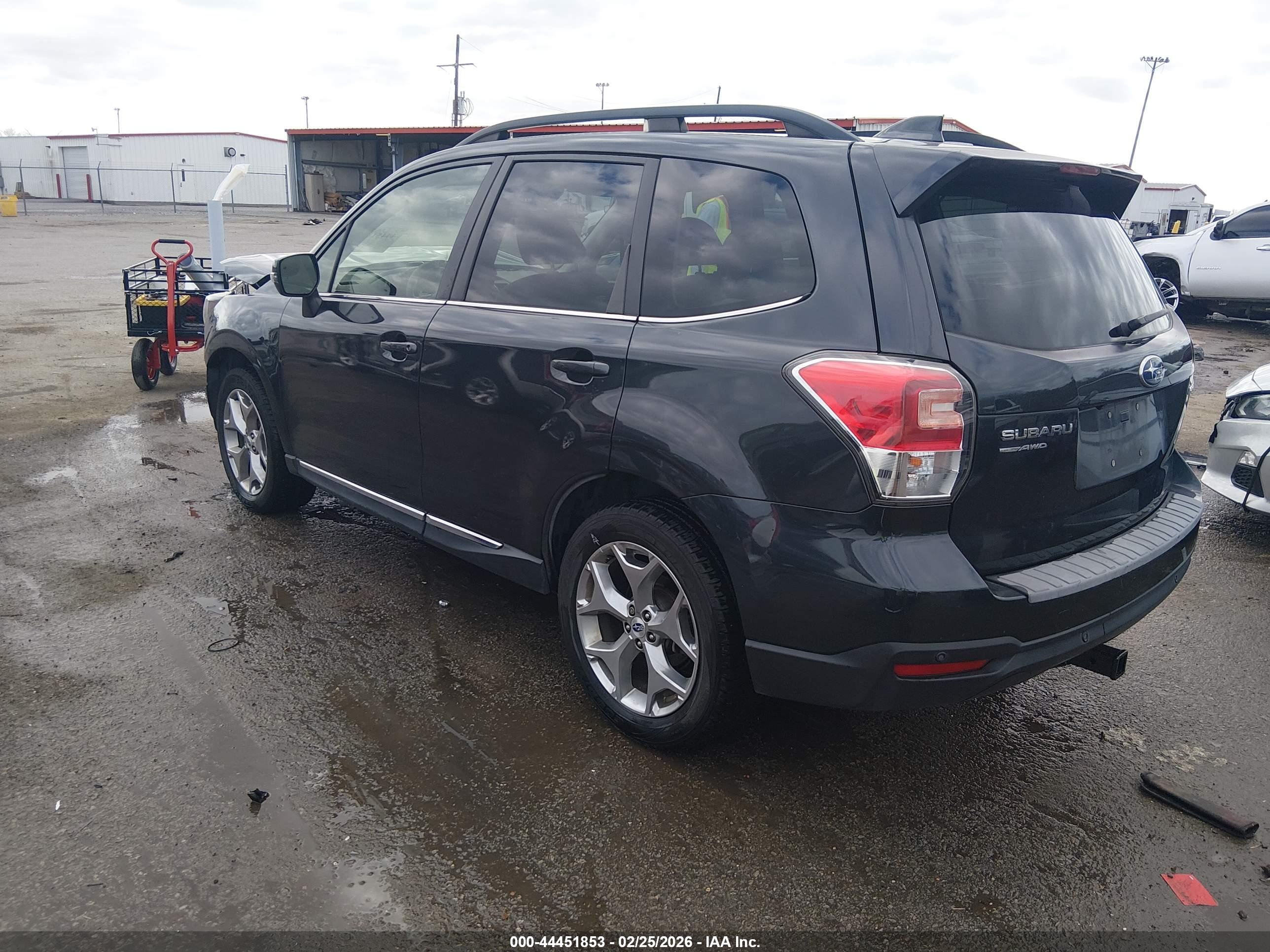 SUBARU FORESTER image 3