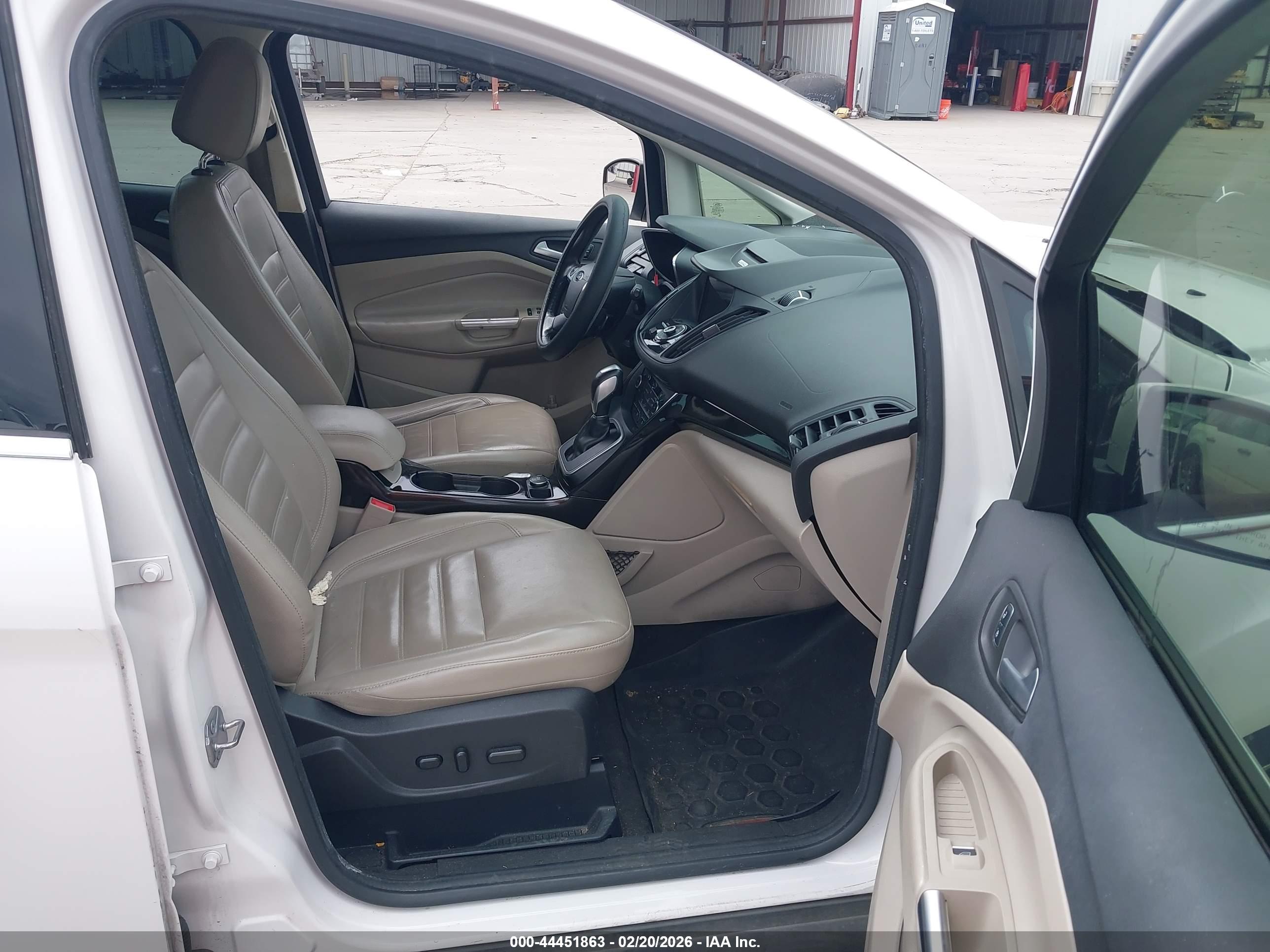 FORD C-MAX image 5