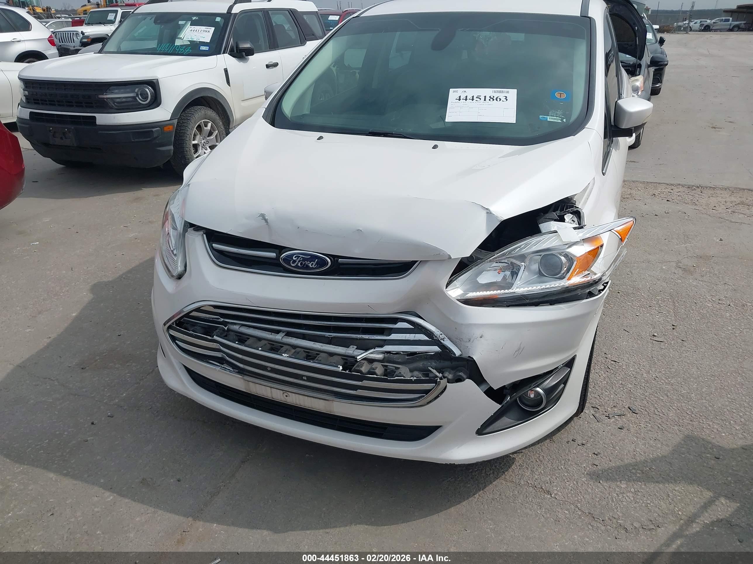 FORD C-MAX image 6