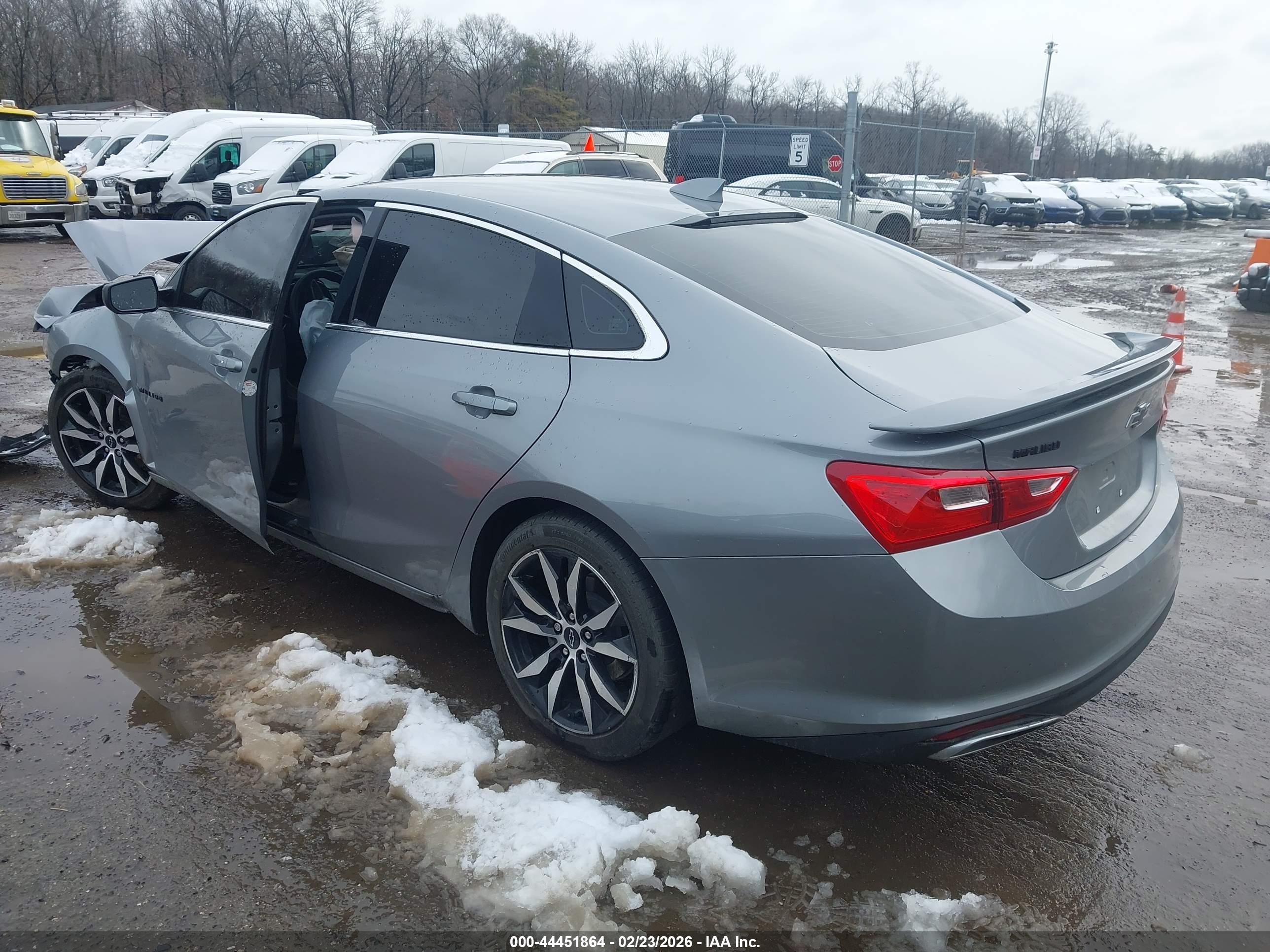CHEVROLET MALIBU image 3