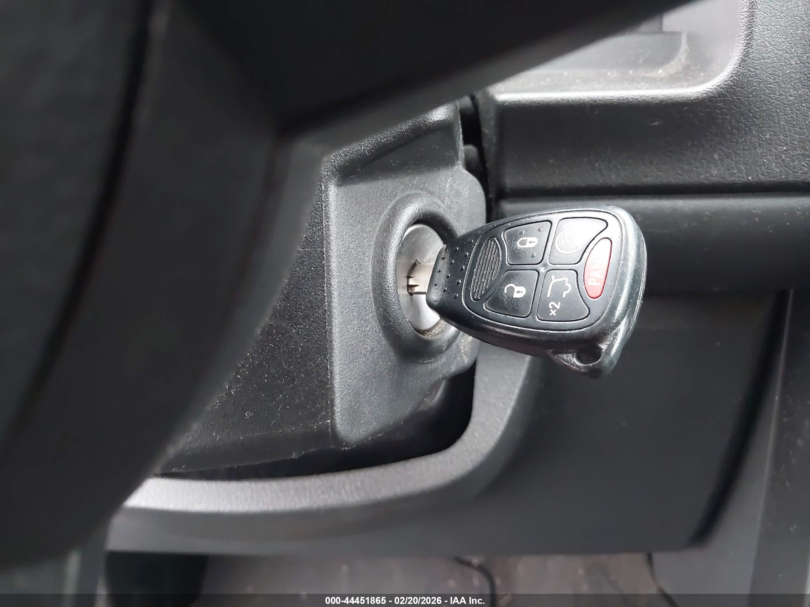 JEEP LIBERTY image 11