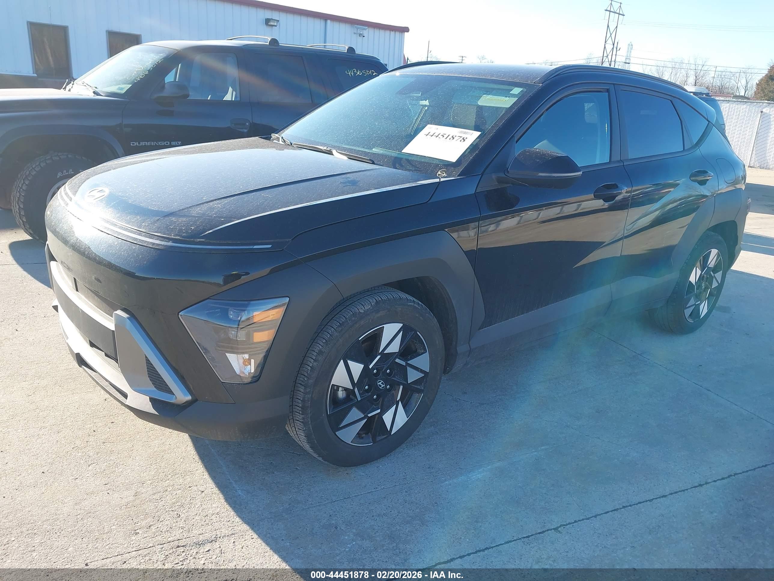 HYUNDAI KONA image 2