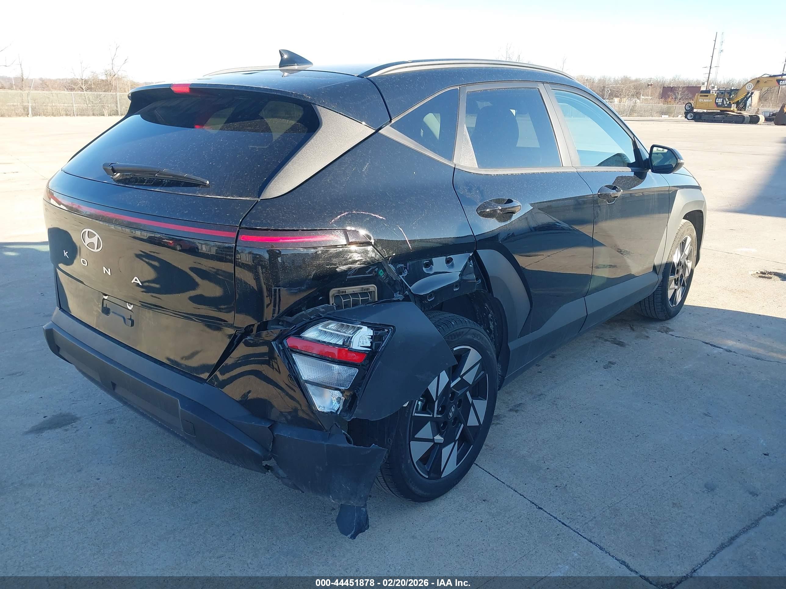 HYUNDAI KONA image 4