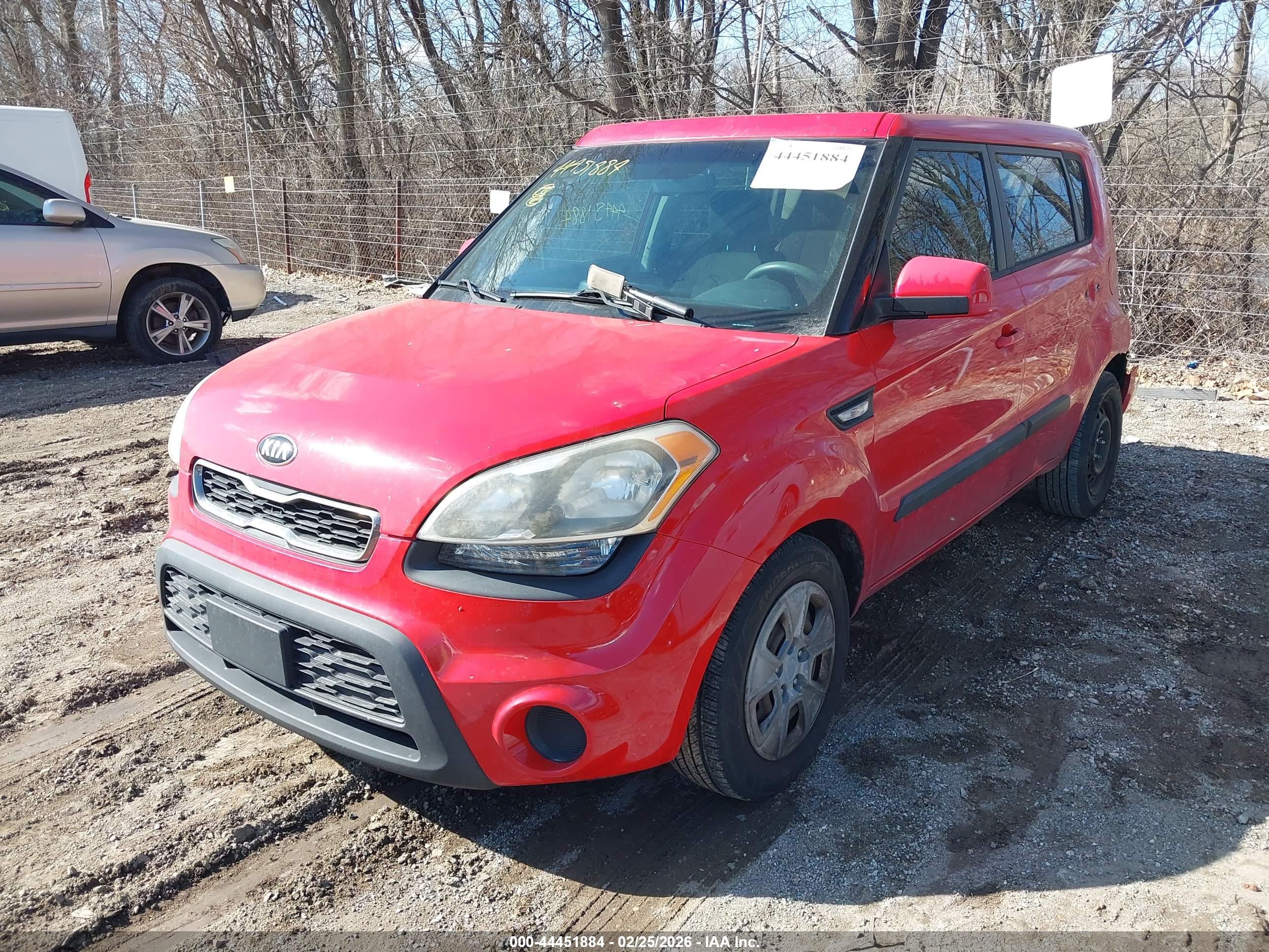 KIA SOUL image 2
