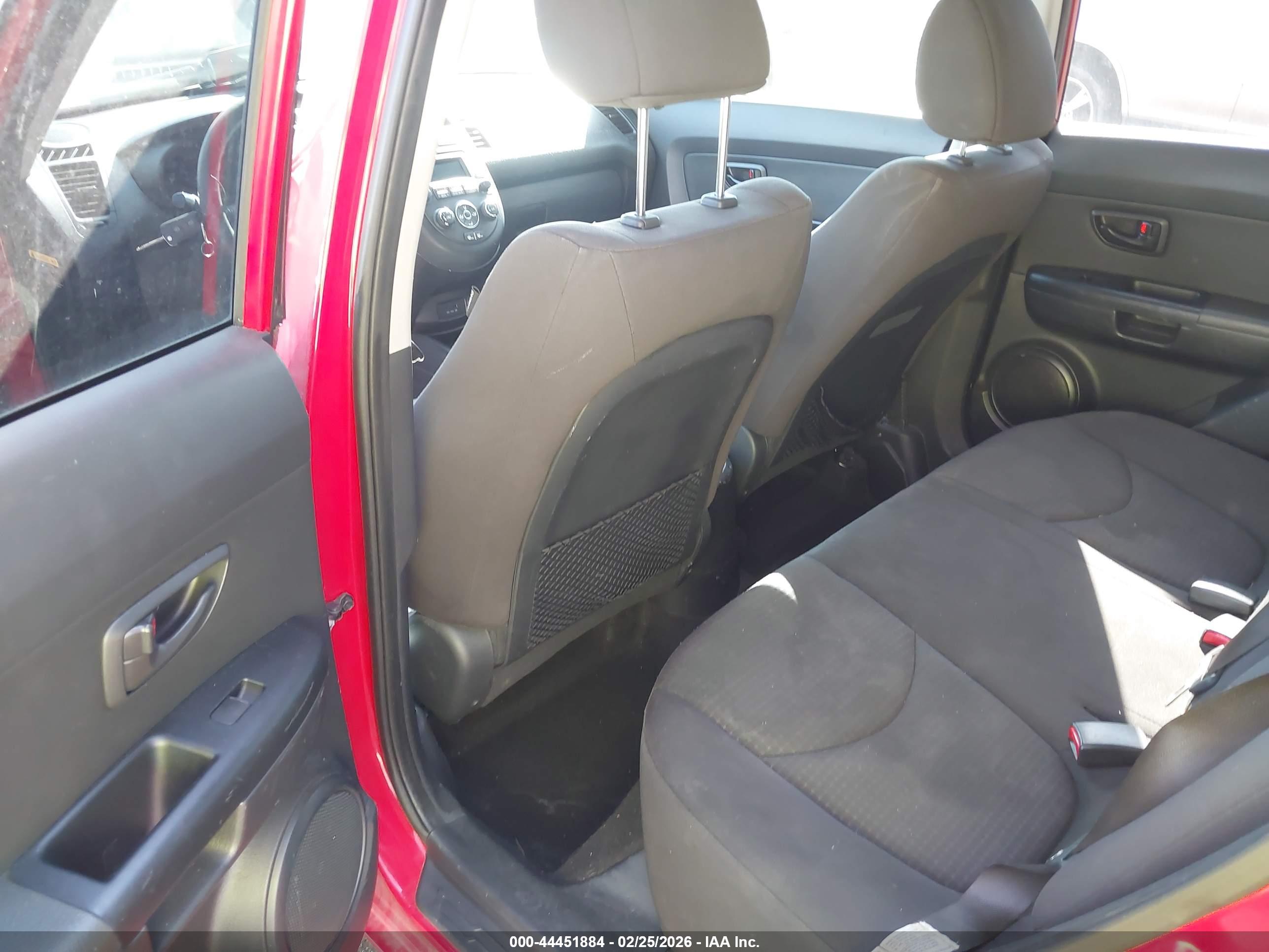 KIA SOUL image 8