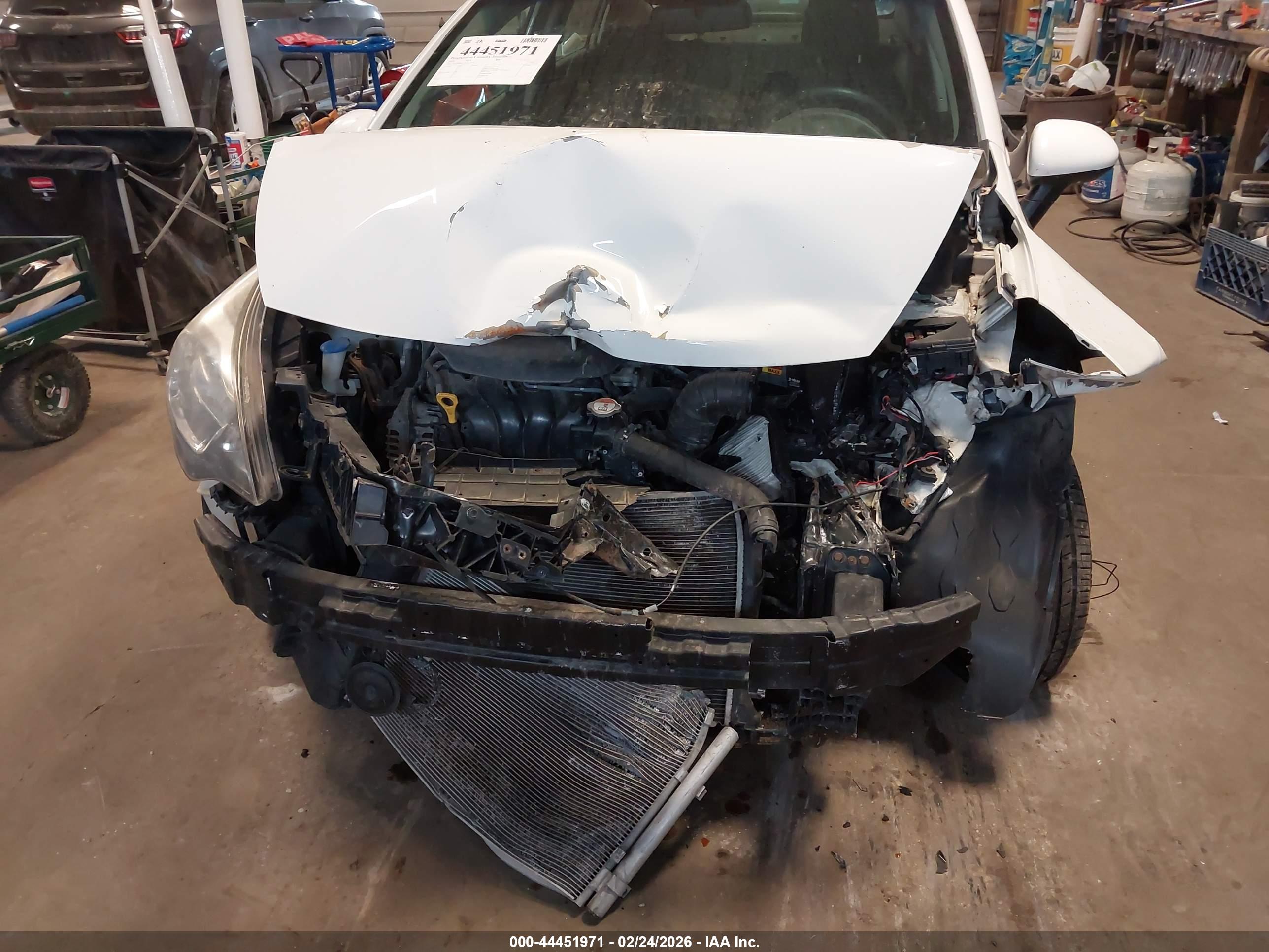 KIA RIO image 6