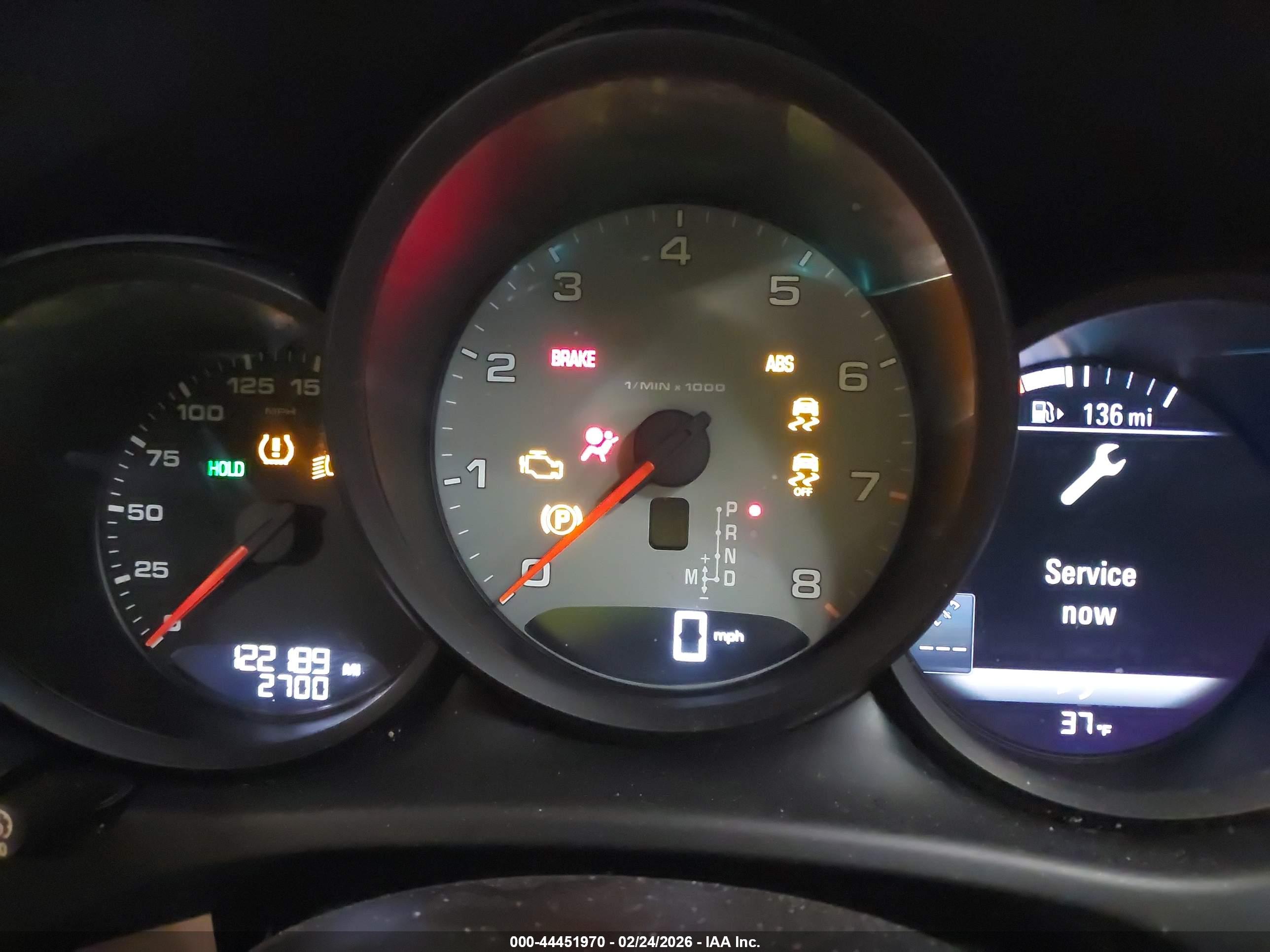 PORSCHE MACAN image 7