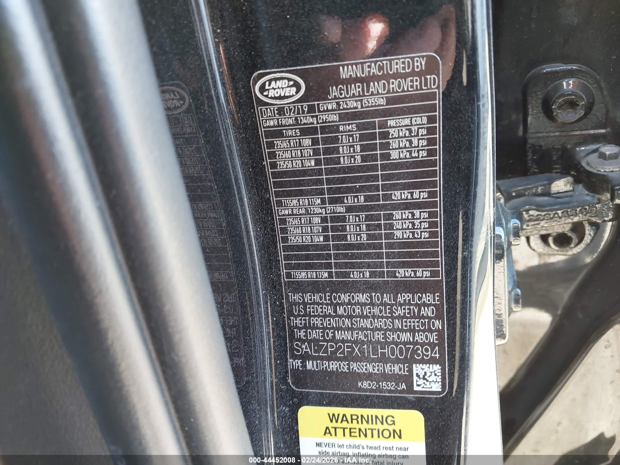 LAND ROVER image 9