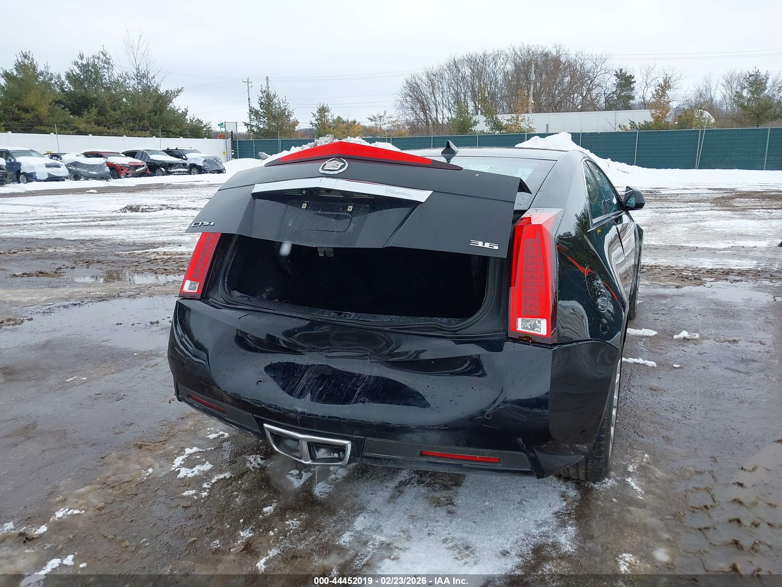 CADILLAC CTS image 6