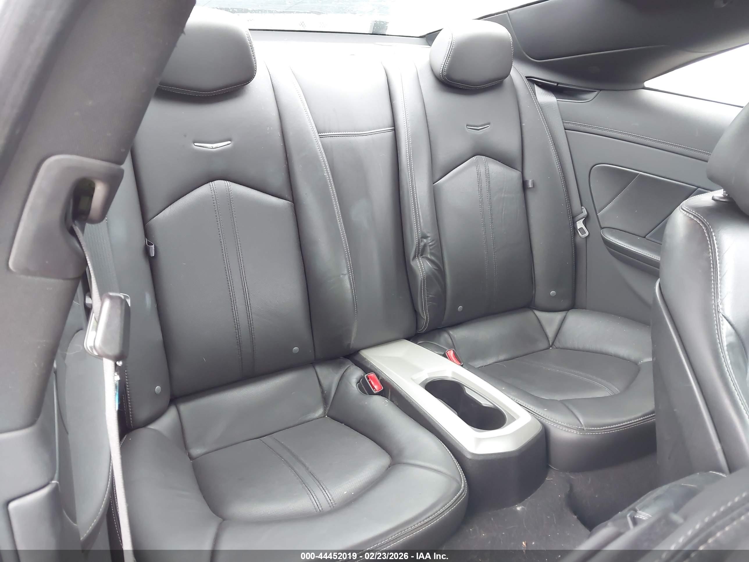 CADILLAC CTS image 8