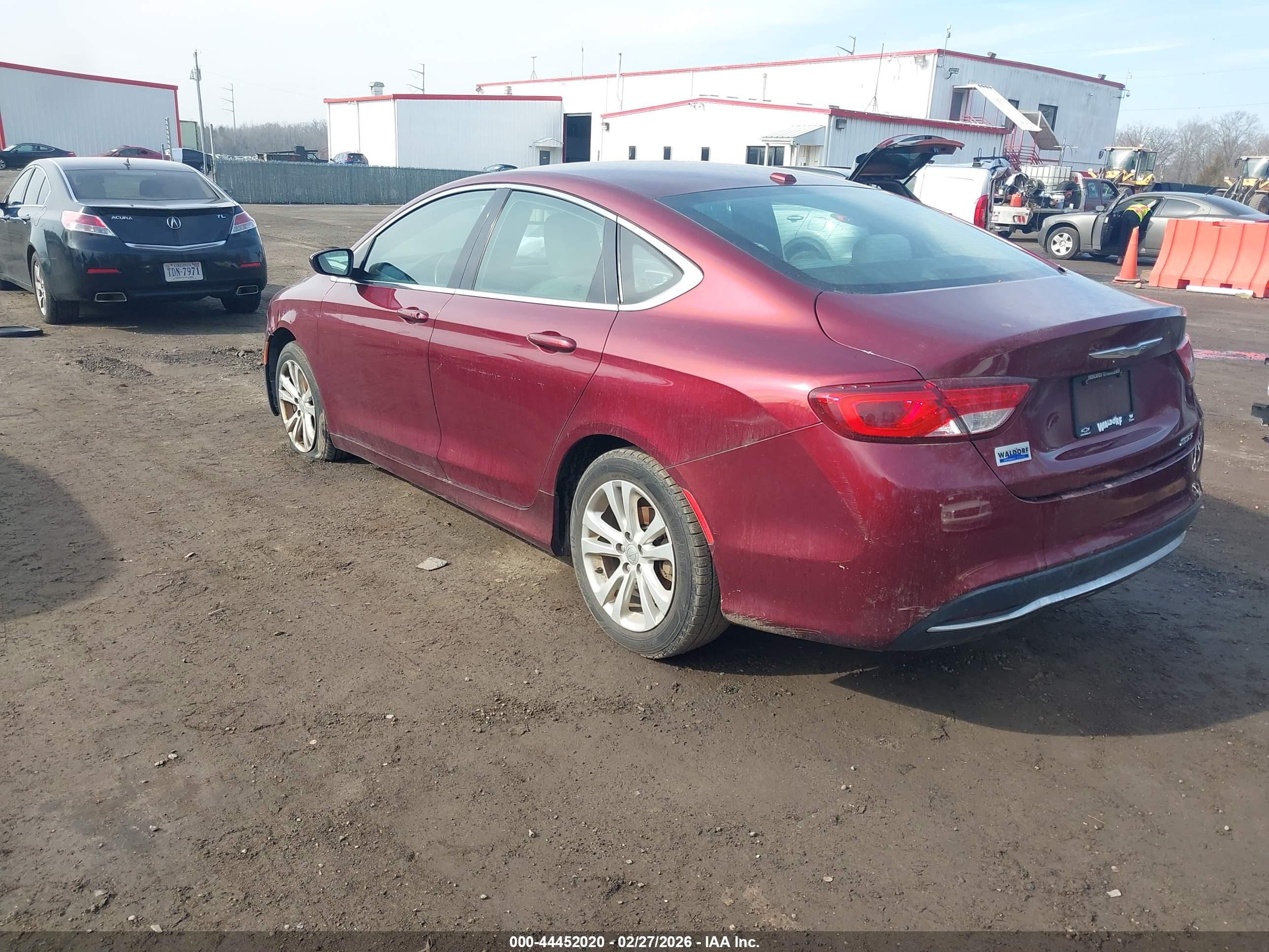CHRYSLER 200 image 3