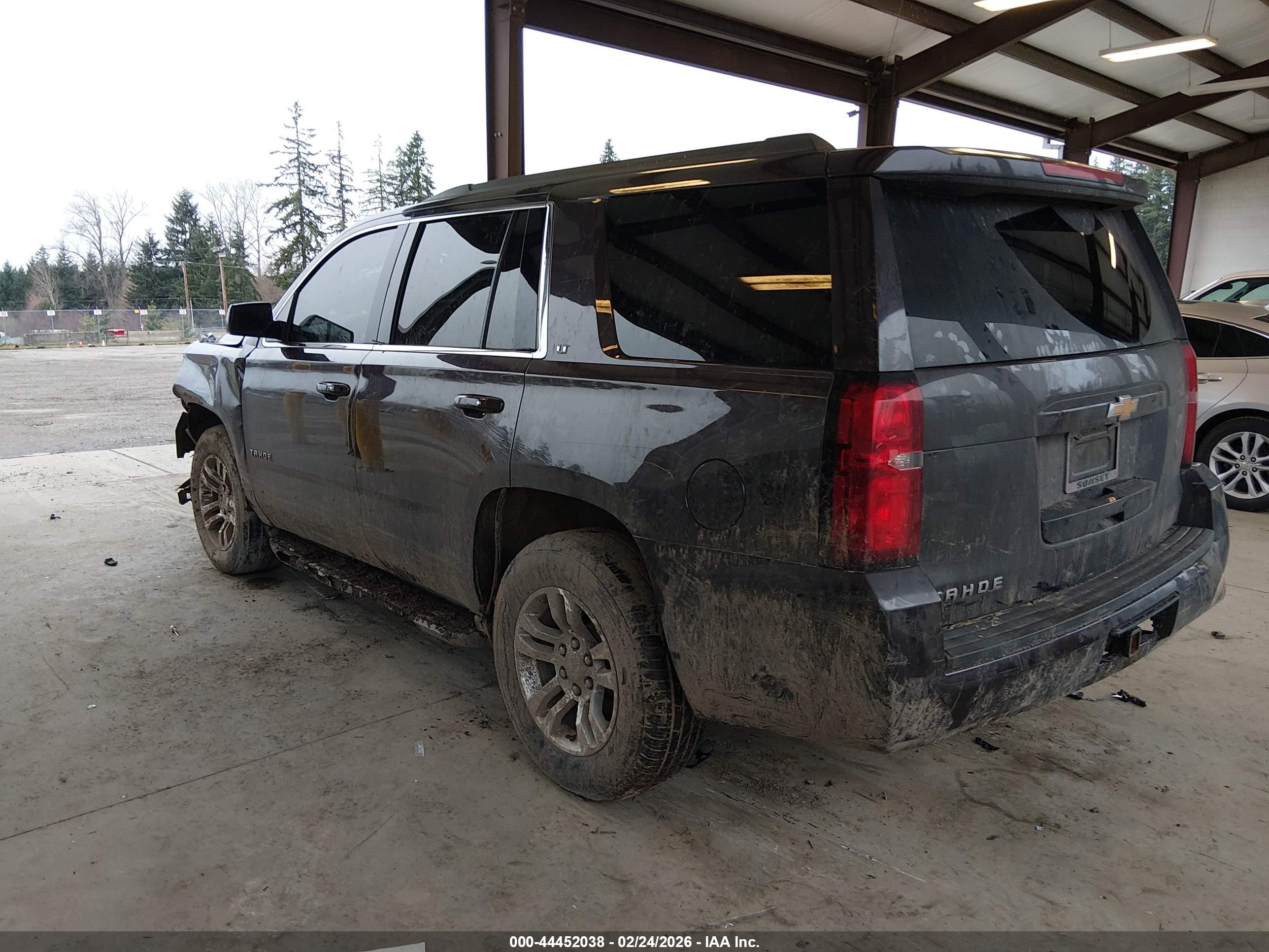 CHEVROLET TAHOE image 3