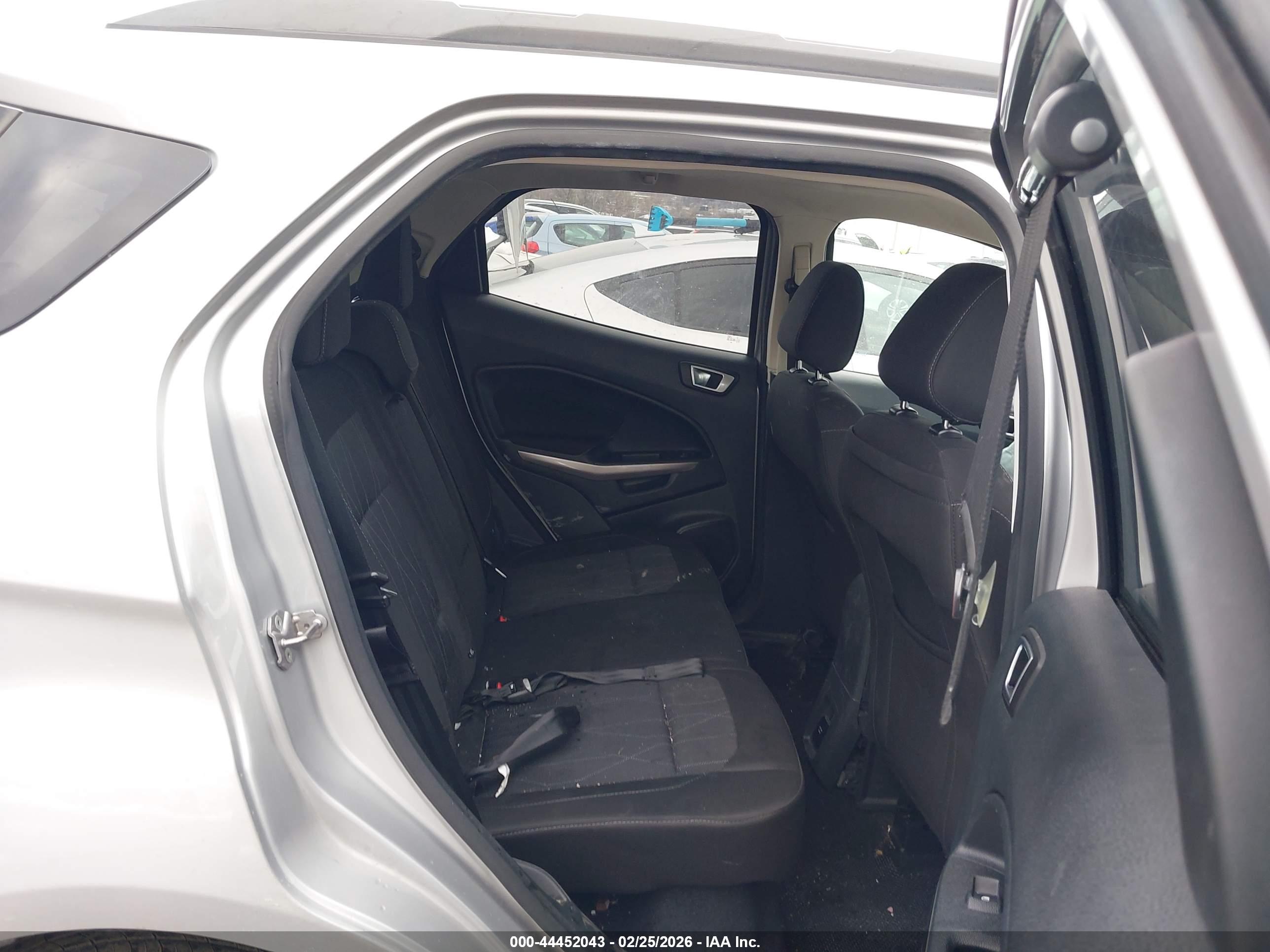 FORD ECOSPORT image 8