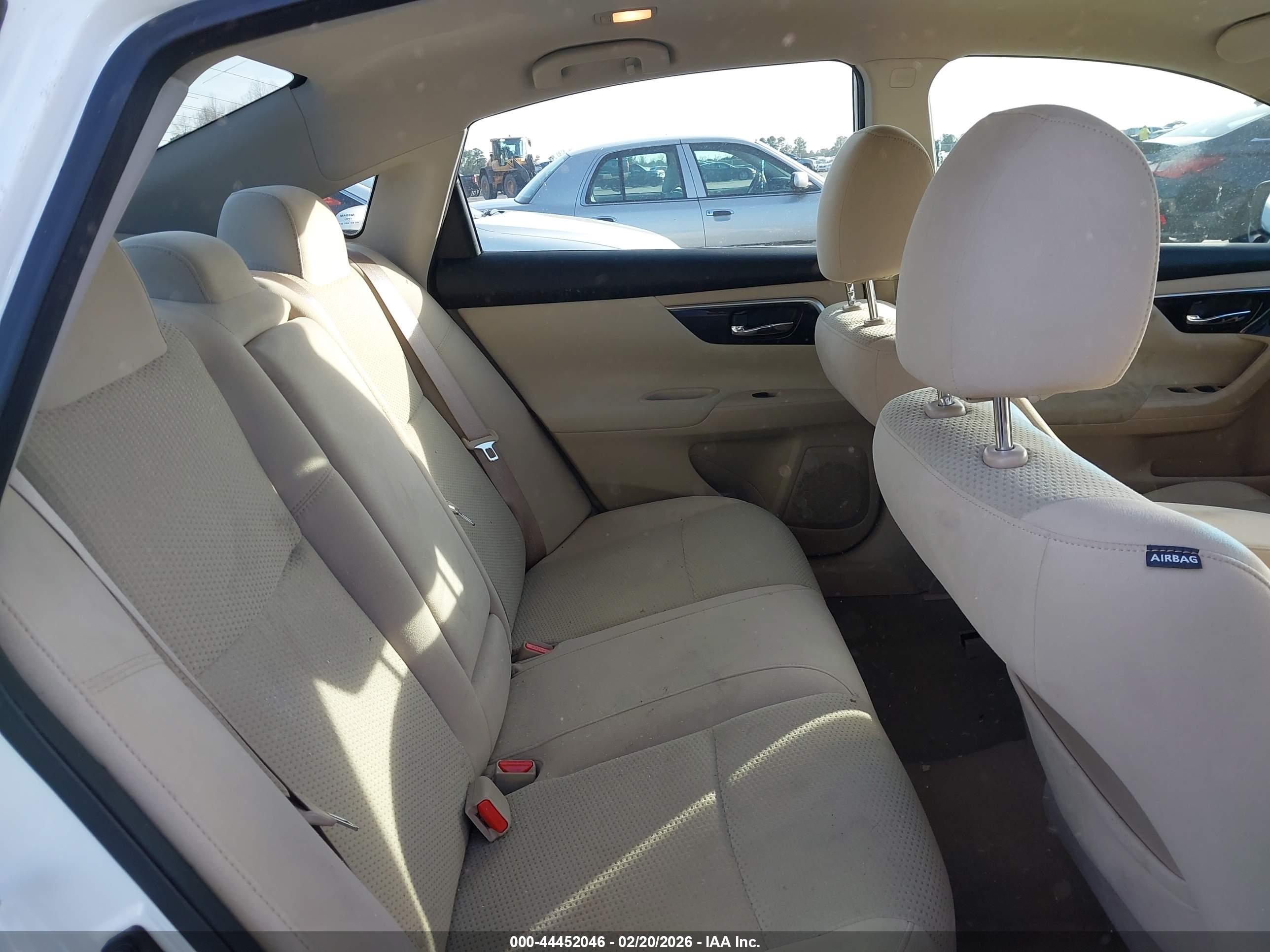 NISSAN ALTIMA image 8