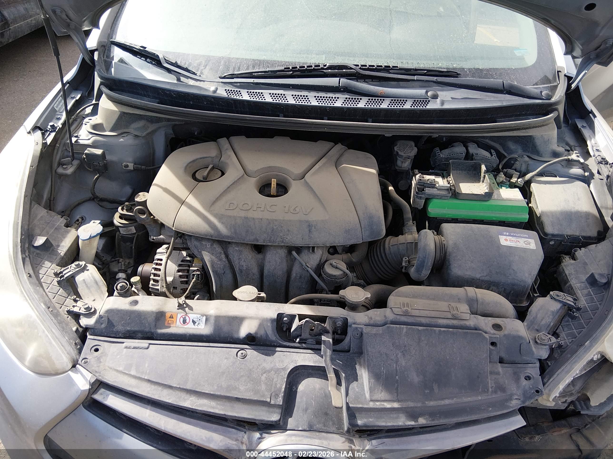 HYUNDAI ELANTRA image 10