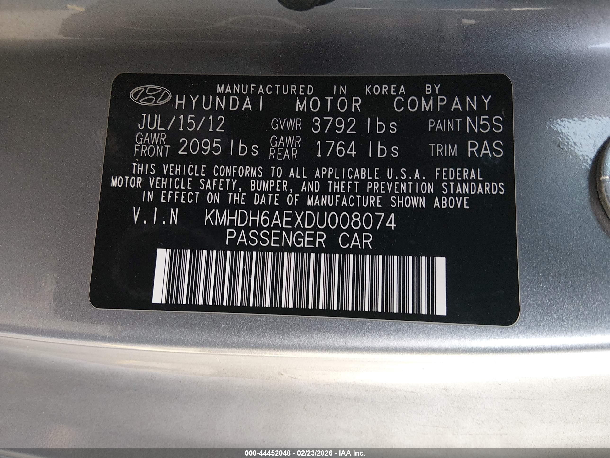 HYUNDAI ELANTRA image 9