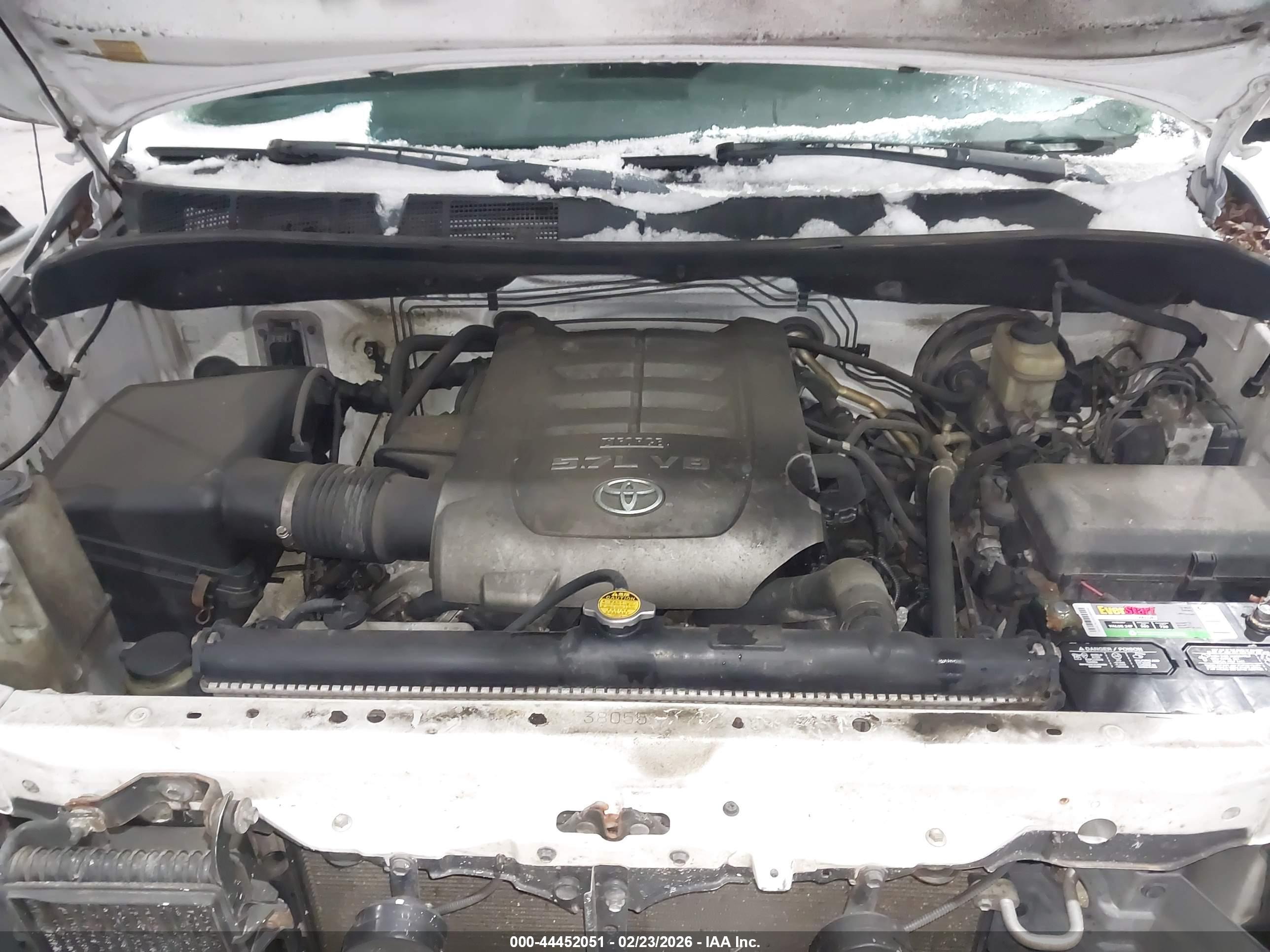 TOYOTA TUNDRA image 10