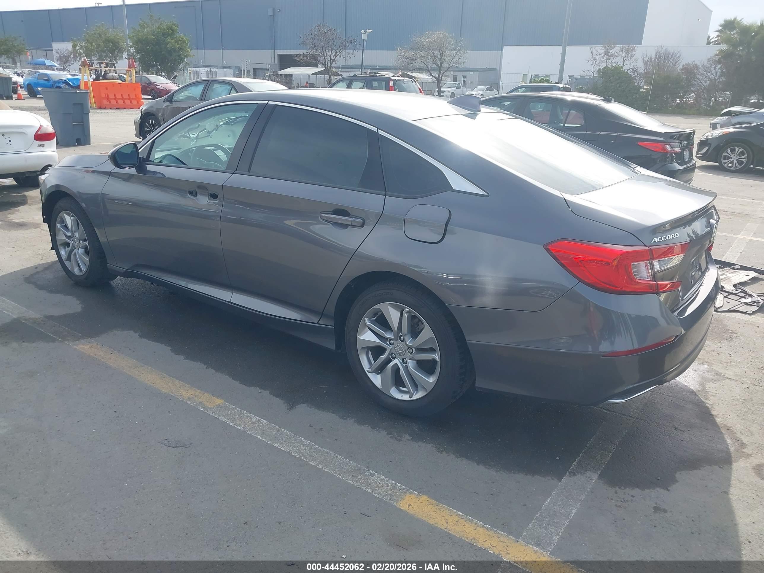 HONDA ACCORD image 3