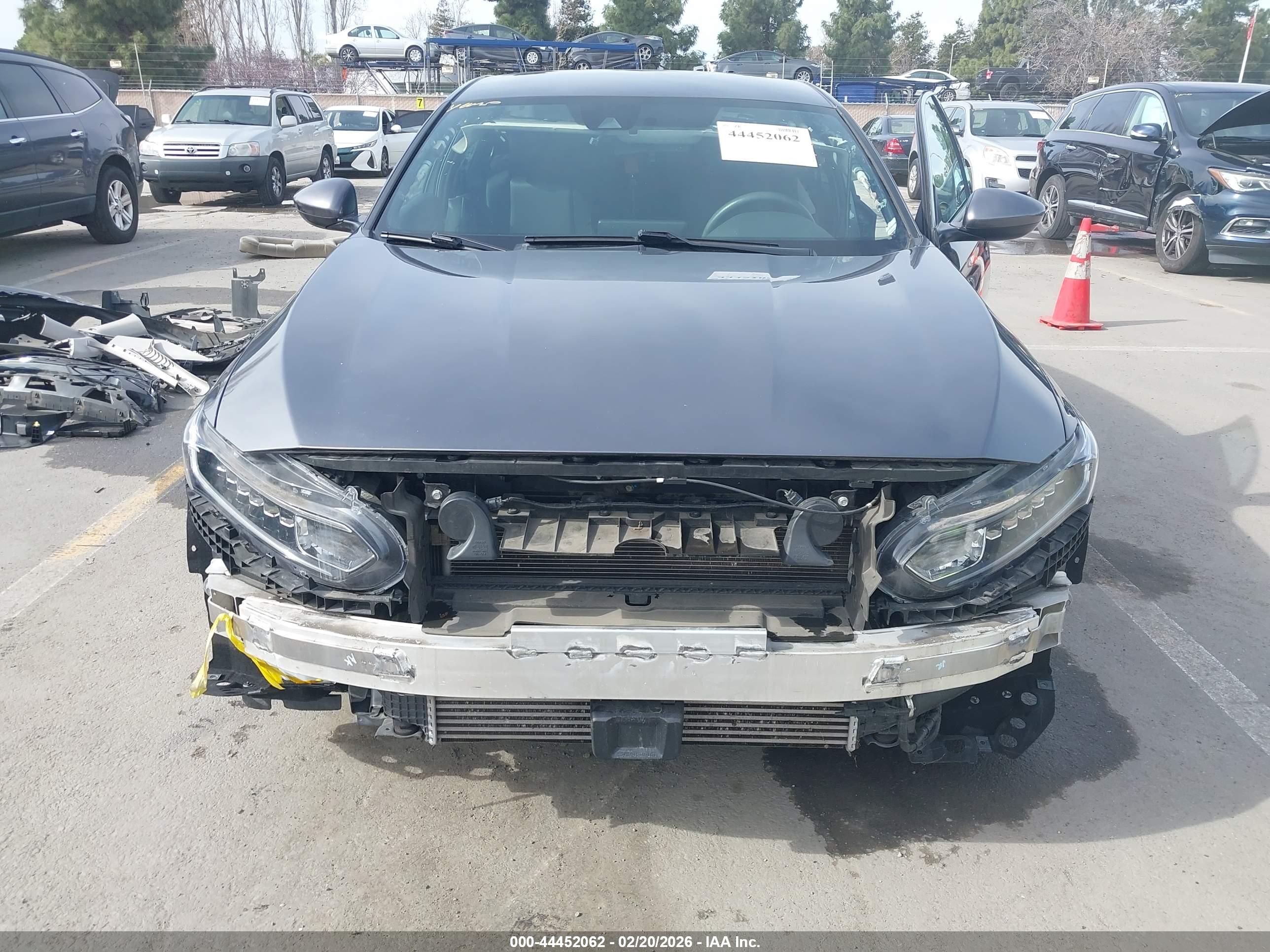 HONDA ACCORD image 6