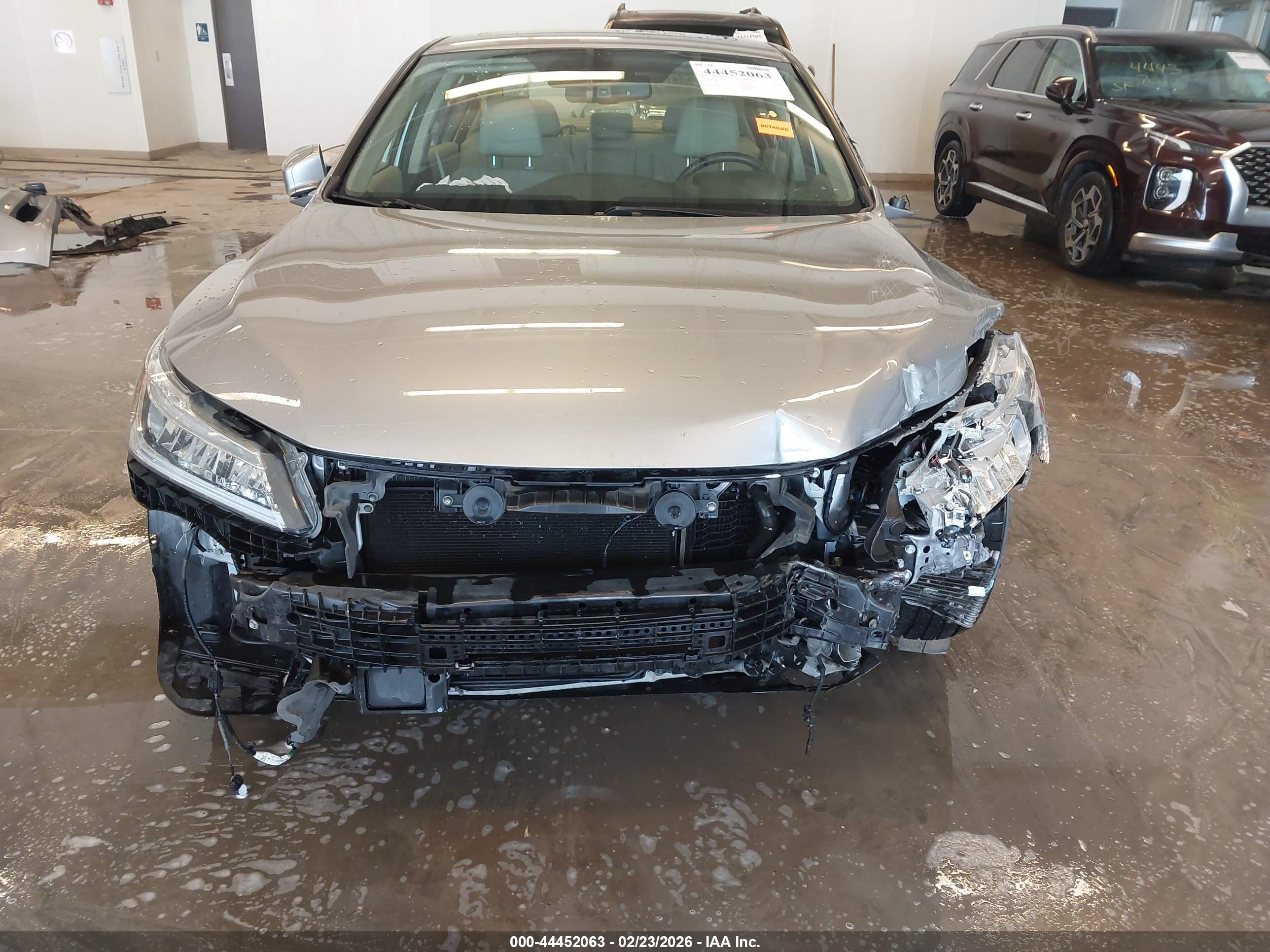 HONDA ACCORD image 6