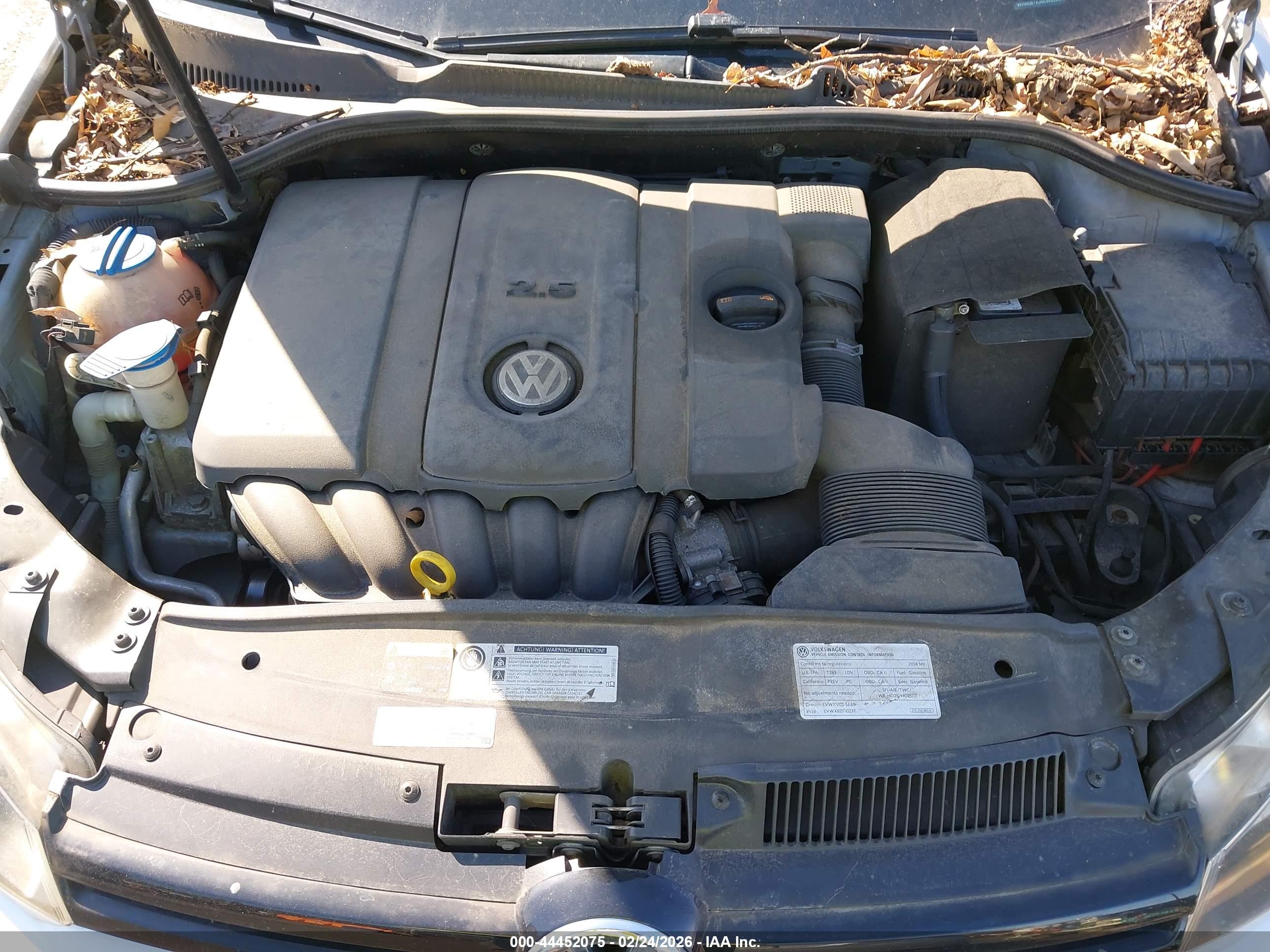 VOLKSWAGEN GOLF image 10