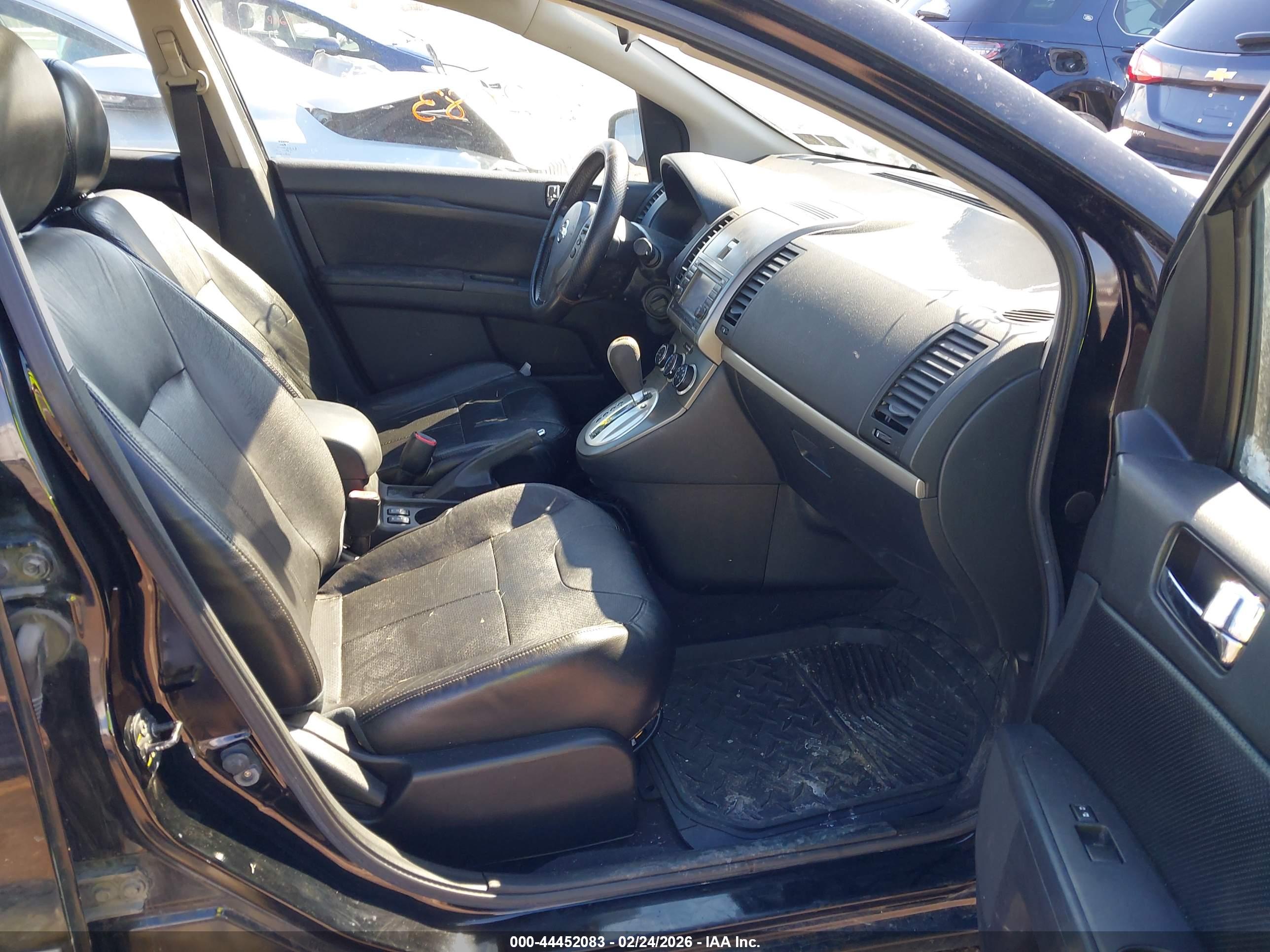 NISSAN SENTRA image 5