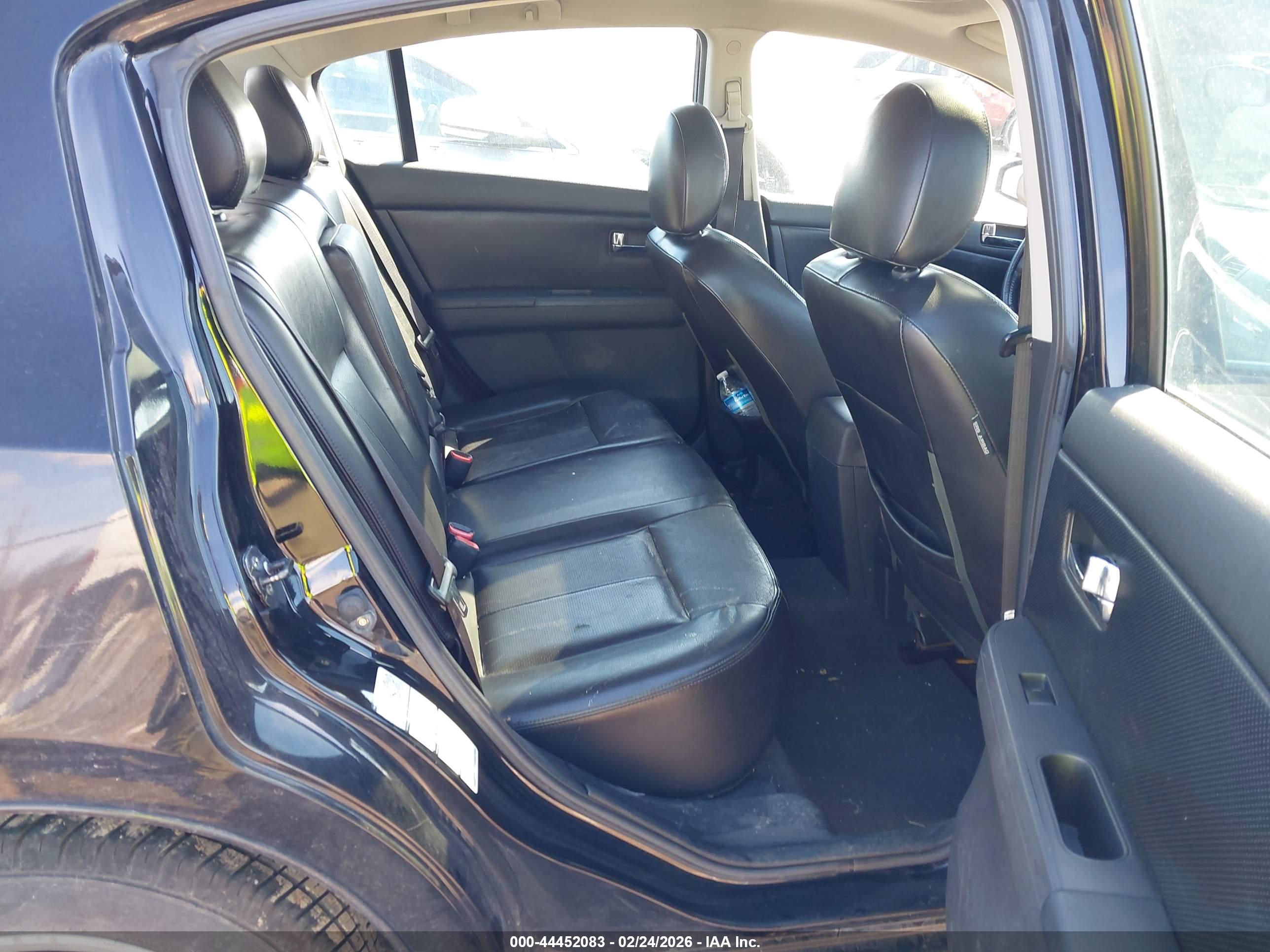 NISSAN SENTRA image 8