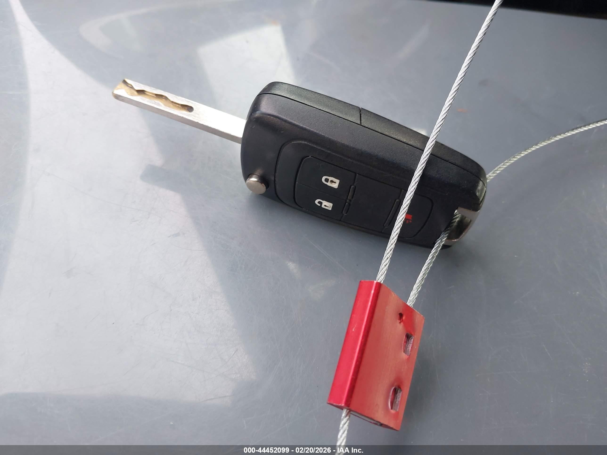 CHEVROLET EQUINOX image 11